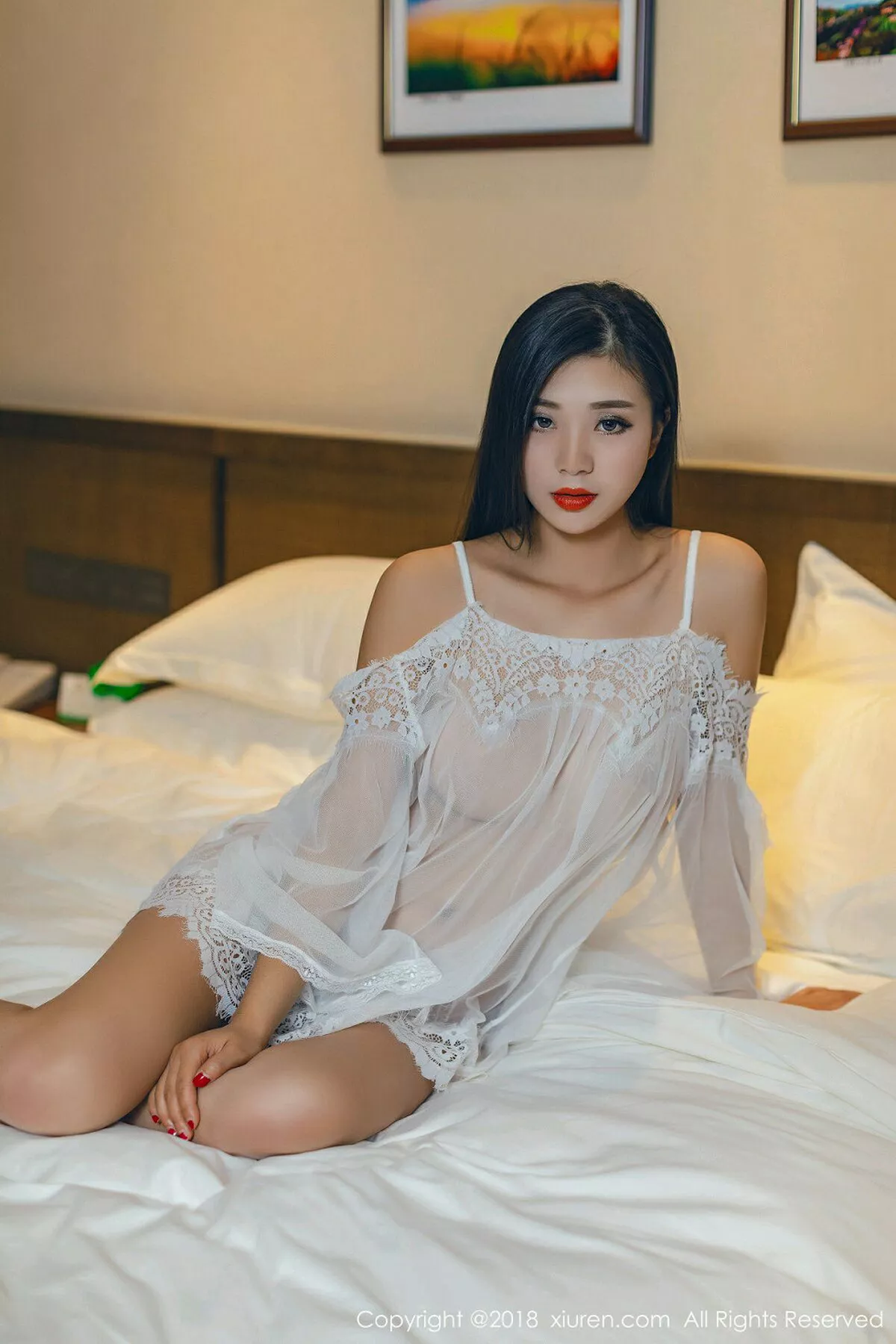 秀人集.com_[XiuRen秀人网]No.992_女神宋-KiKi白色吊带薄纱无内真空透视秀美乳火辣诱惑写真31P