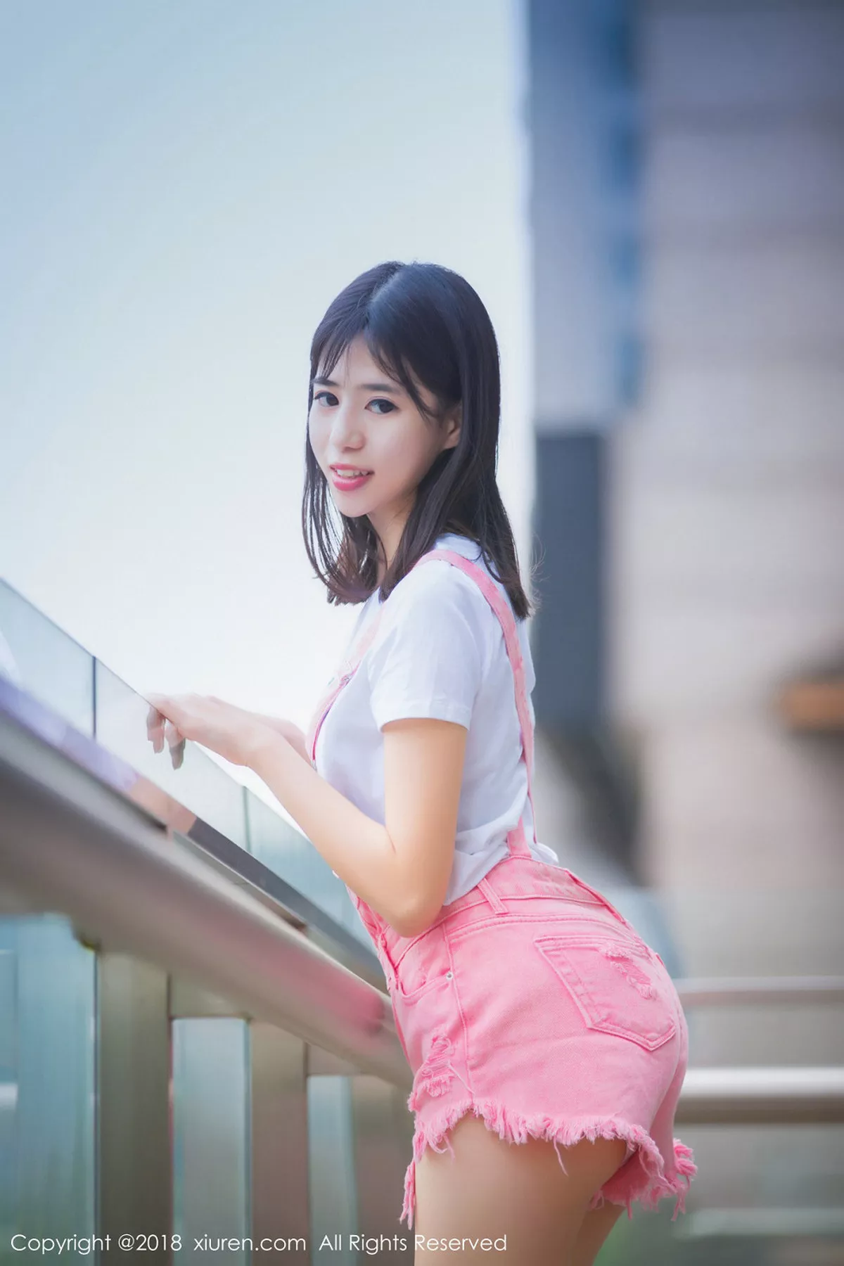 秀人集.com_[XiuRen秀人网]No.1026_嫩模艾栗栗居家黑色蕾丝内衣+户外清新美腿魅惑写真42P