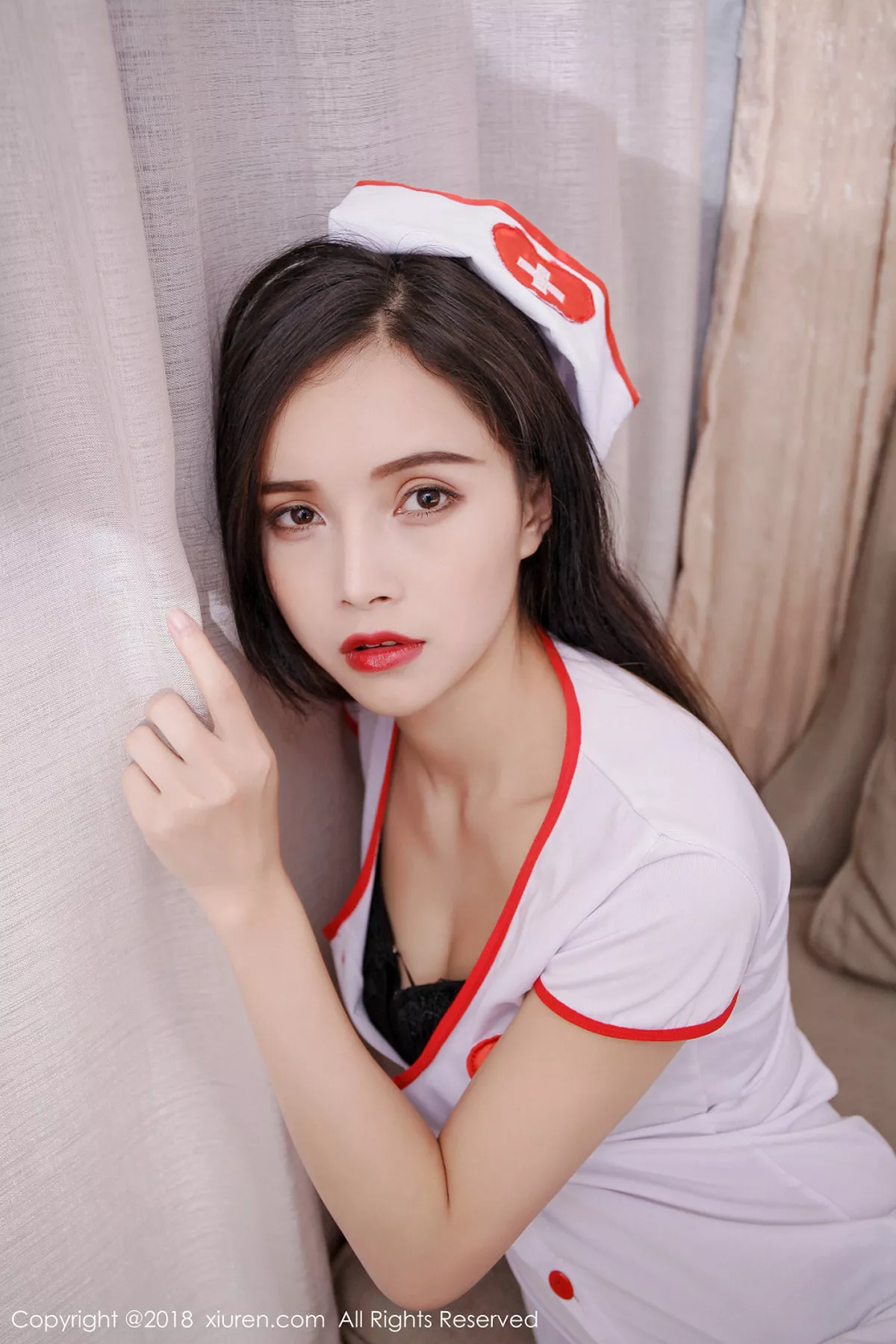 秀人集.com_[XiuRen秀人网]No.1041_嫩模小羽居家私房性感黑色内衣秀白嫩肌肤迷人诱惑写真50P