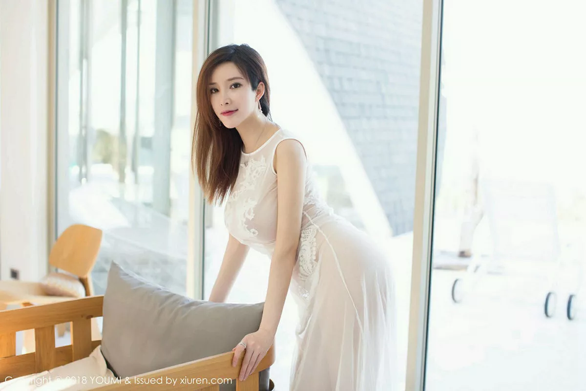 秀人集.com_[YouMi尤蜜荟]Vol.173_女神土肥圆矮挫穷苏梅岛旅拍白色超透薄纱泳池湿身诱惑写真48P