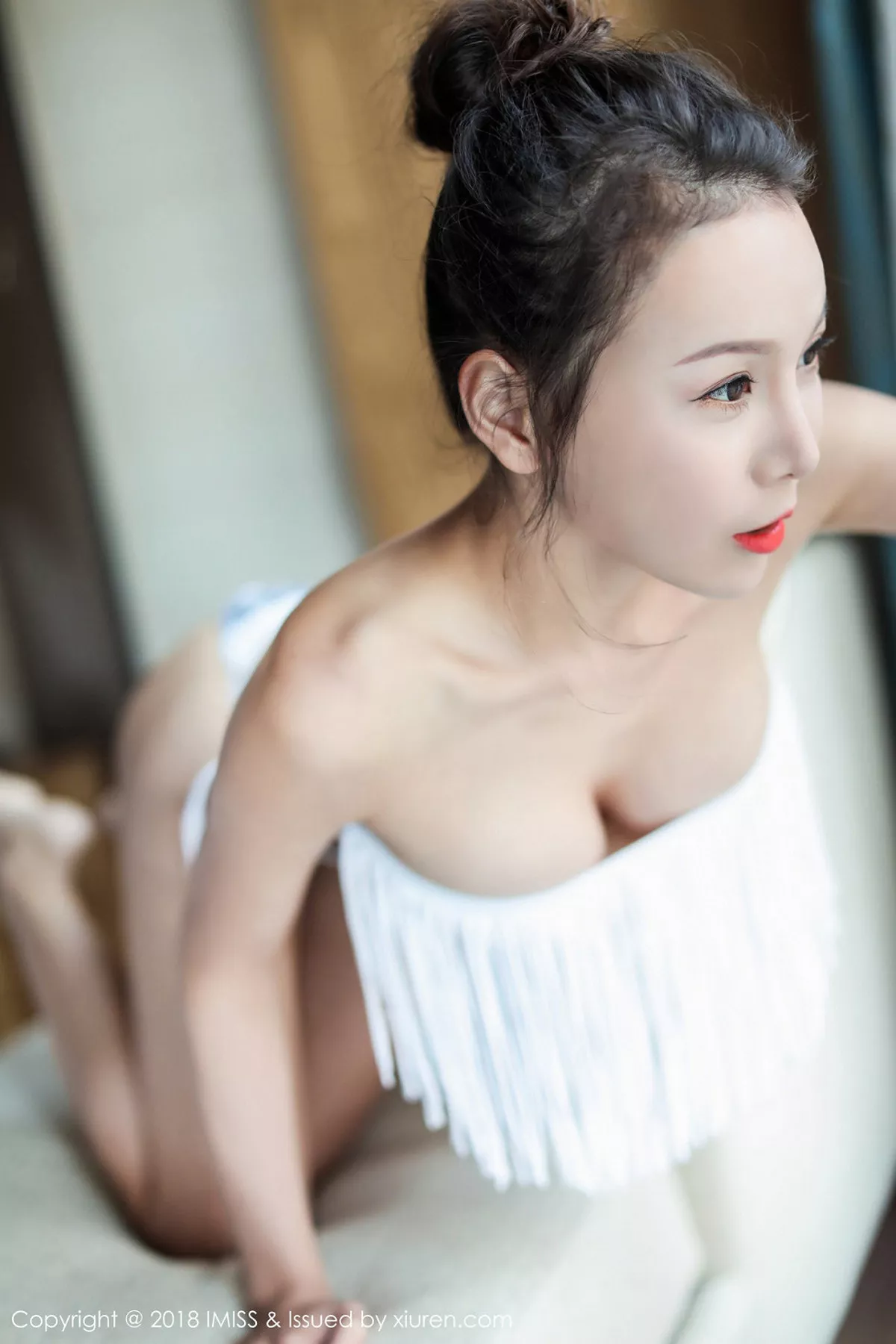 秀人集.com_[IMISS爱蜜社]Vol.251_嫩模王沫儿SaSa私房真空白衬衣+性感内衣露豪乳诱惑写真36P