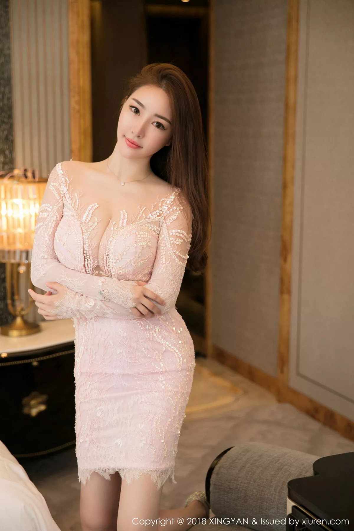 秀人集.com_[XINGYAN星颜社]Vol.066_丽质美女卓雅私房黑色蕾丝情趣内衣秀豪乳翘臀火辣诱惑写真41P