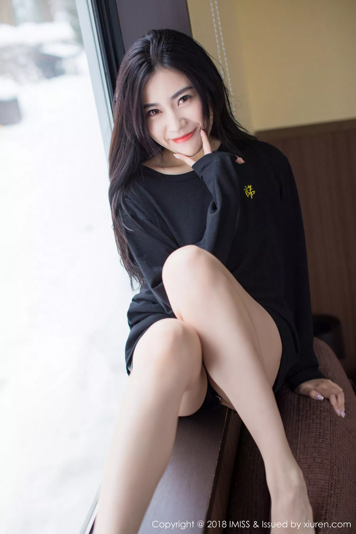 秀人集.com_[IMISS爱蜜社]Vol.262_女神许诺Sabrina北海道旅拍户外雪地优雅气质妩媚迷人写真42P