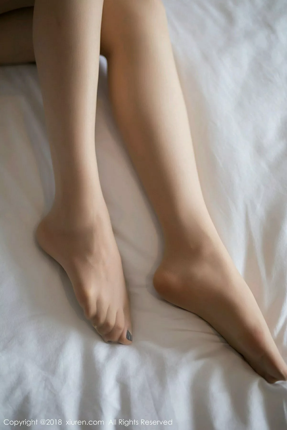 秀人集.com_[XiuRen秀人网]No.1104_女神黄乐然普吉岛旅拍全裸上身双手遮点惹火诱惑写真50P