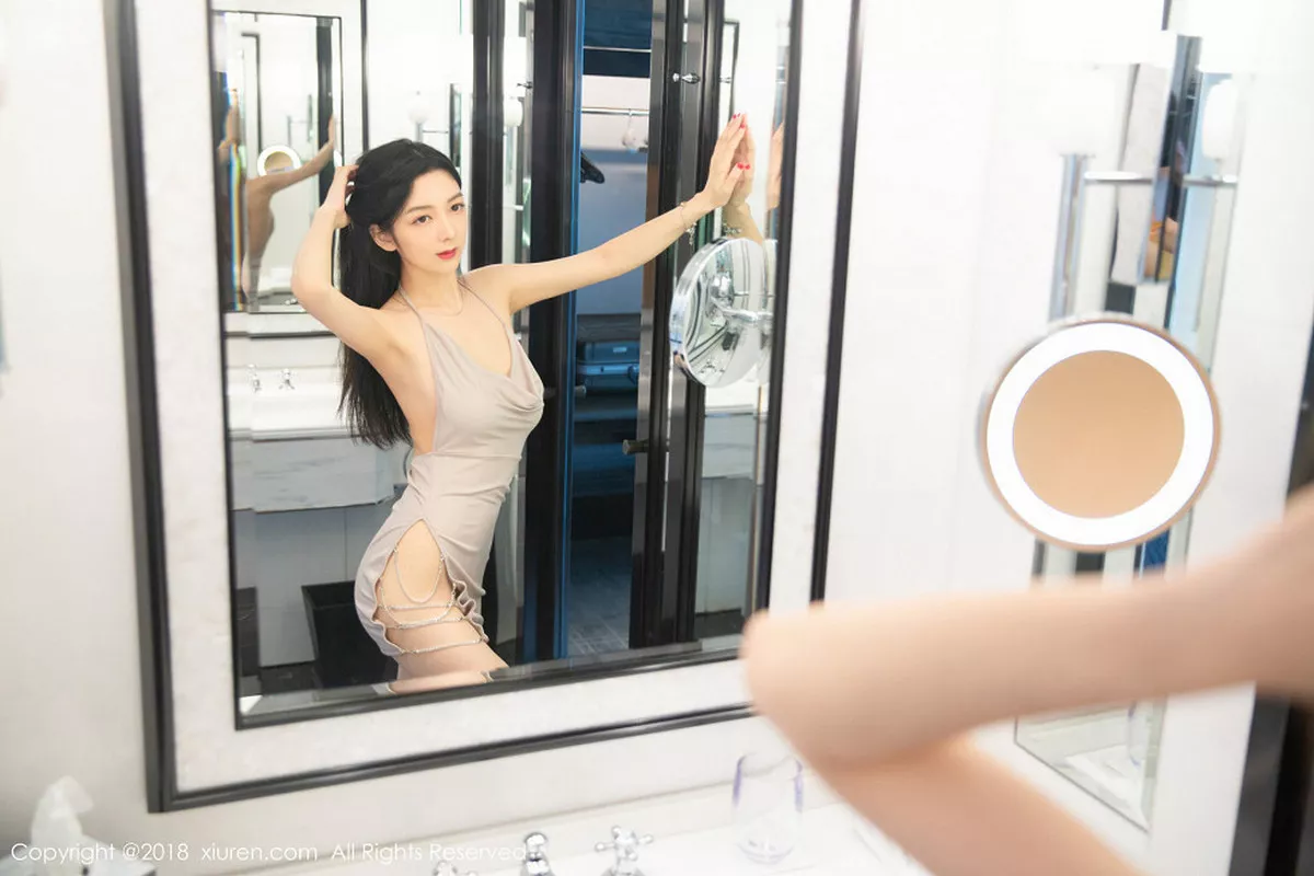 秀人集.com_[XiuRen秀人网]No.1141_女神Angela小热巴居家床上性感内衣秀完美身材诱惑写真60P