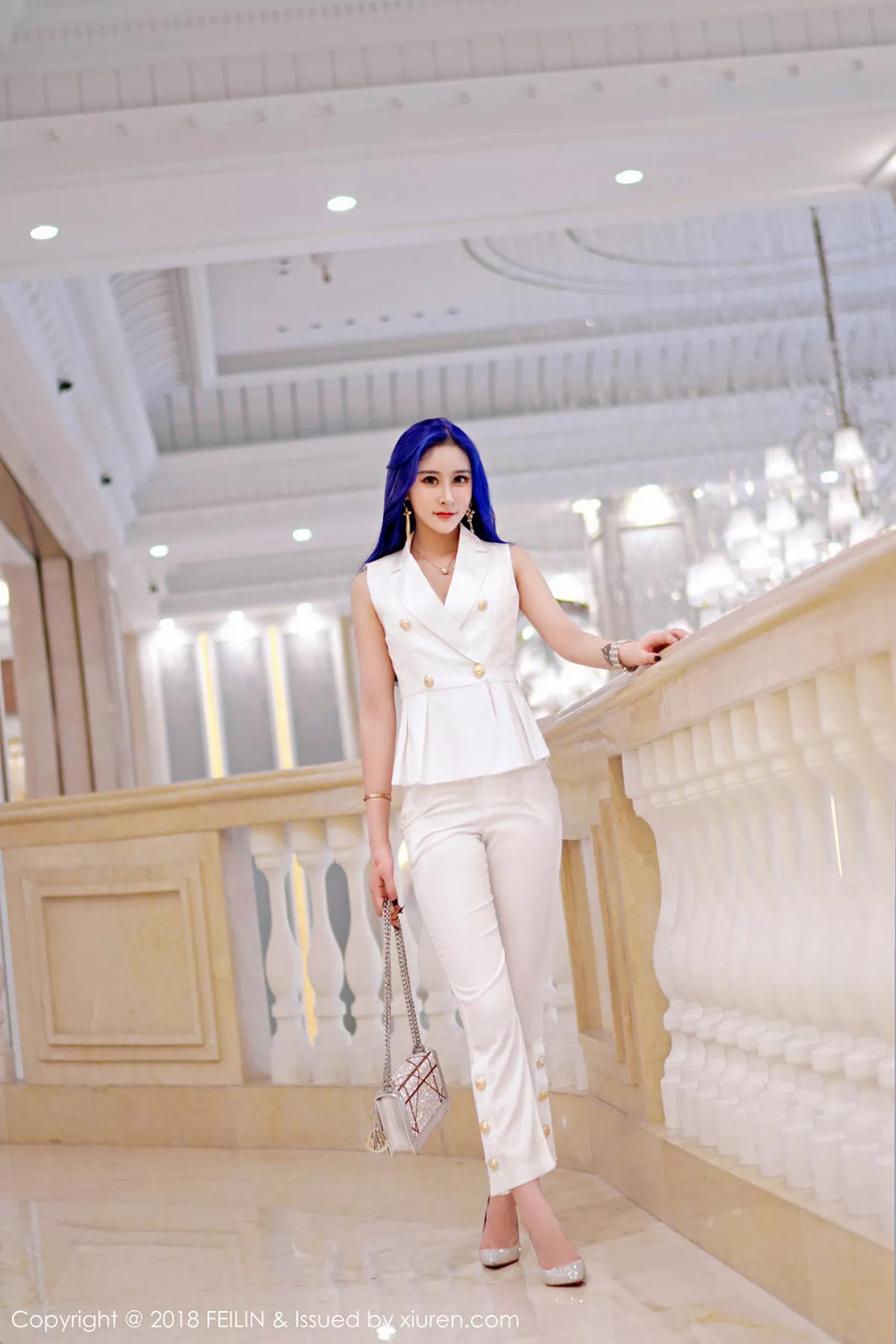 秀人集.com_[FeiLin嗲囡囡]Vol.159_嫩模喵莫儿居家黑色蕾丝情趣内衣秀完美身材惹火诱惑写真38P