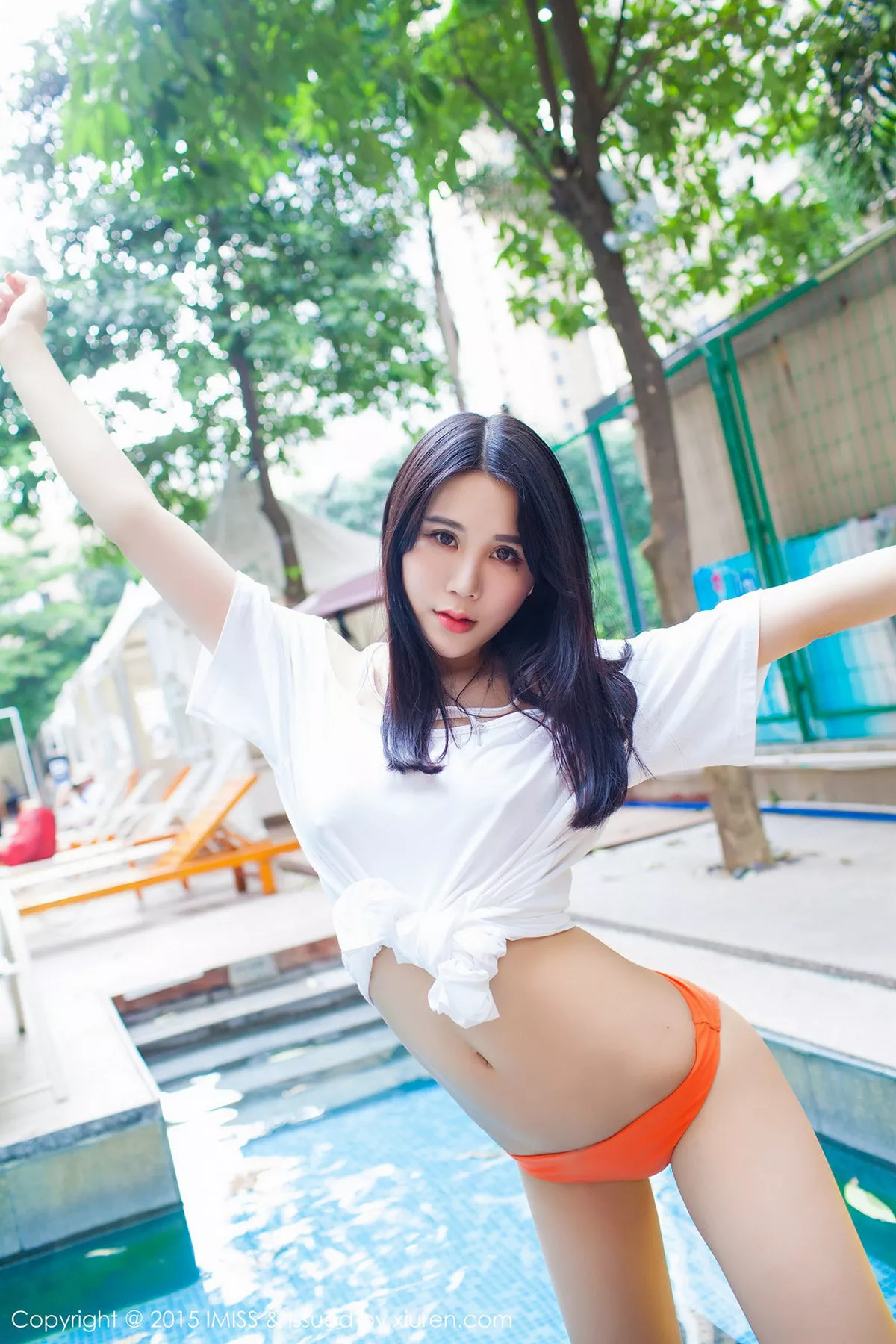 秀人集.com_[IMISS爱蜜社]Vol.048_嫩模林恩芝黑色蕾丝内裤秀美臀性感内衣迷人美胸写真50P