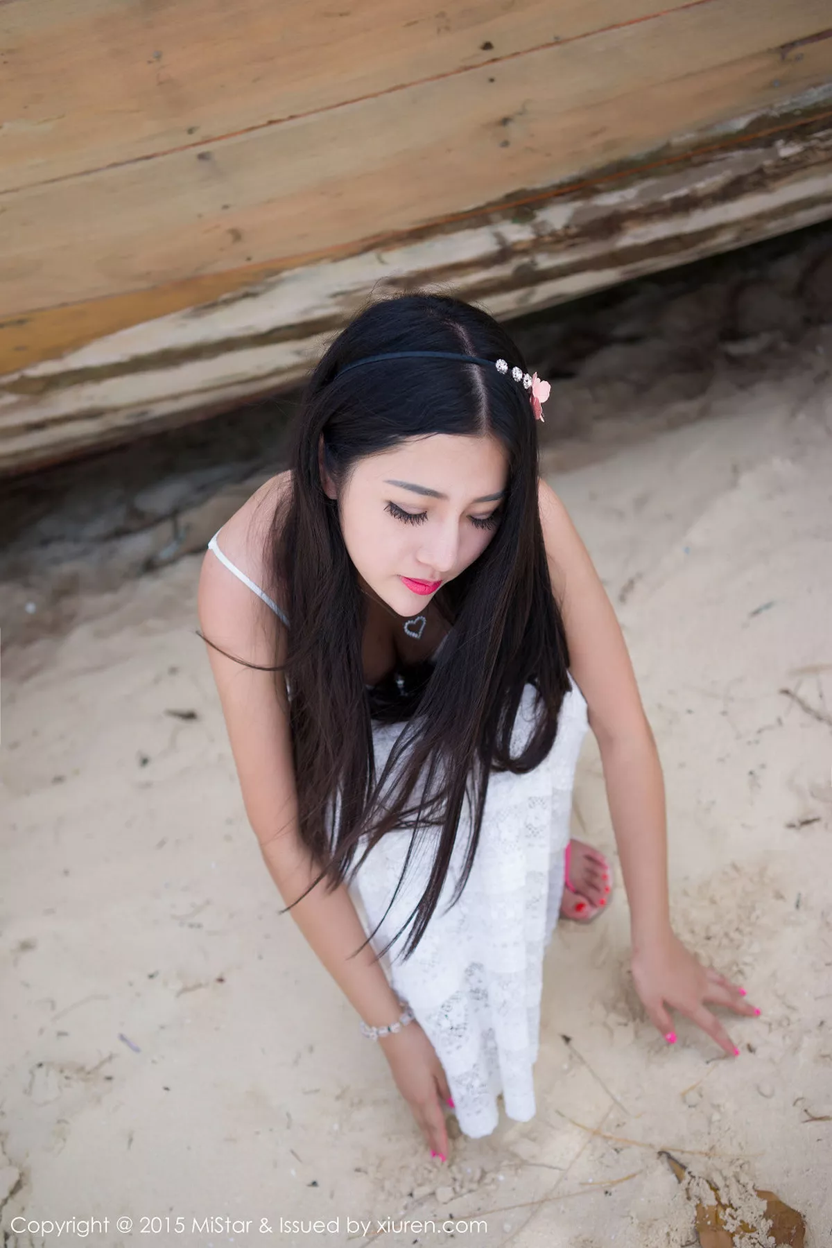 秀人集.com_[MiStar魅妍社]Vol.041_嫩模嘉嘉Tiffany普吉岛旅拍完美身材性感红唇写真50P