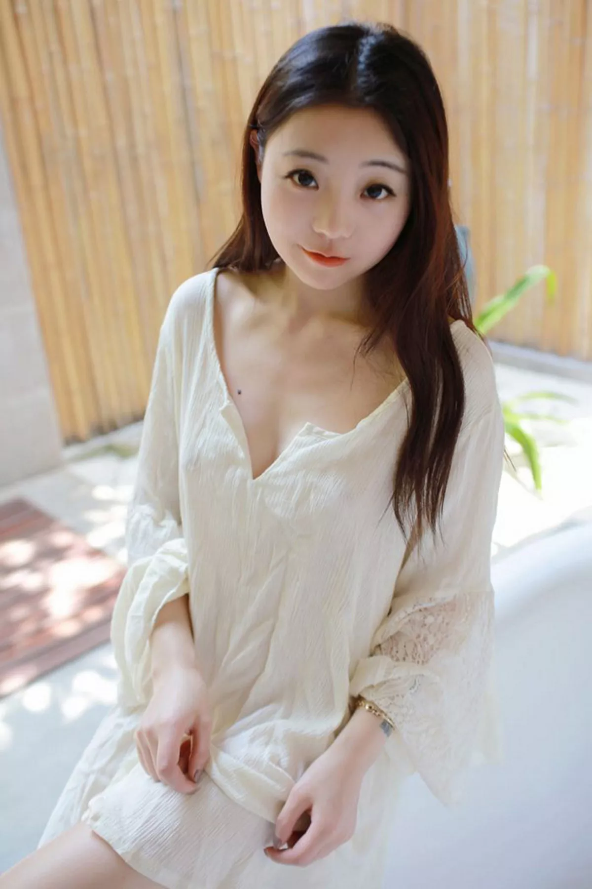 秀人集.com_[MFStar模范学院]Vol.072_嫩模佘贝拉bella马尔代夫旅拍浴室里湿身诱惑秀美乳53P