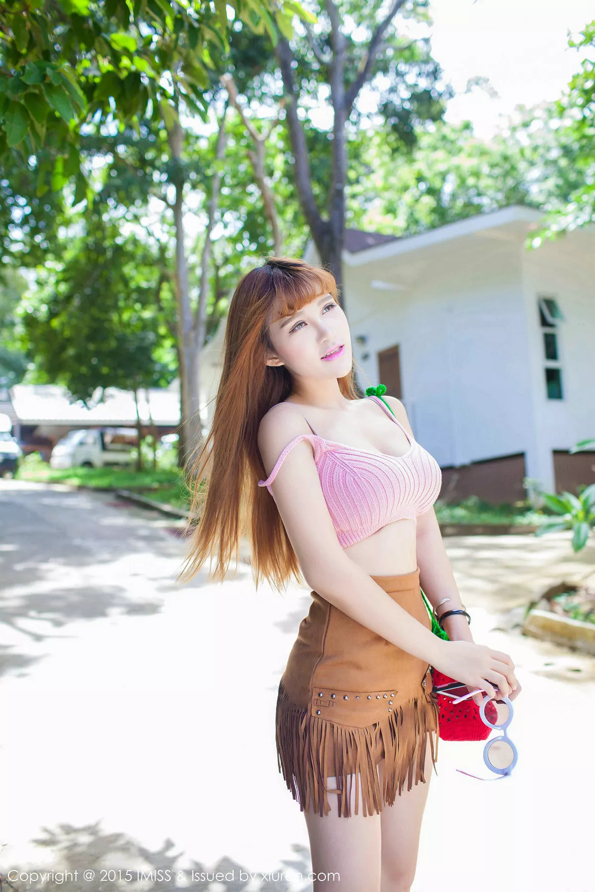 秀人集.com_[IMISS爱蜜社]Vol.044_嫩模LalaBaby啦啦普吉岛旅拍高腰内衣秀美胸巨乳48P