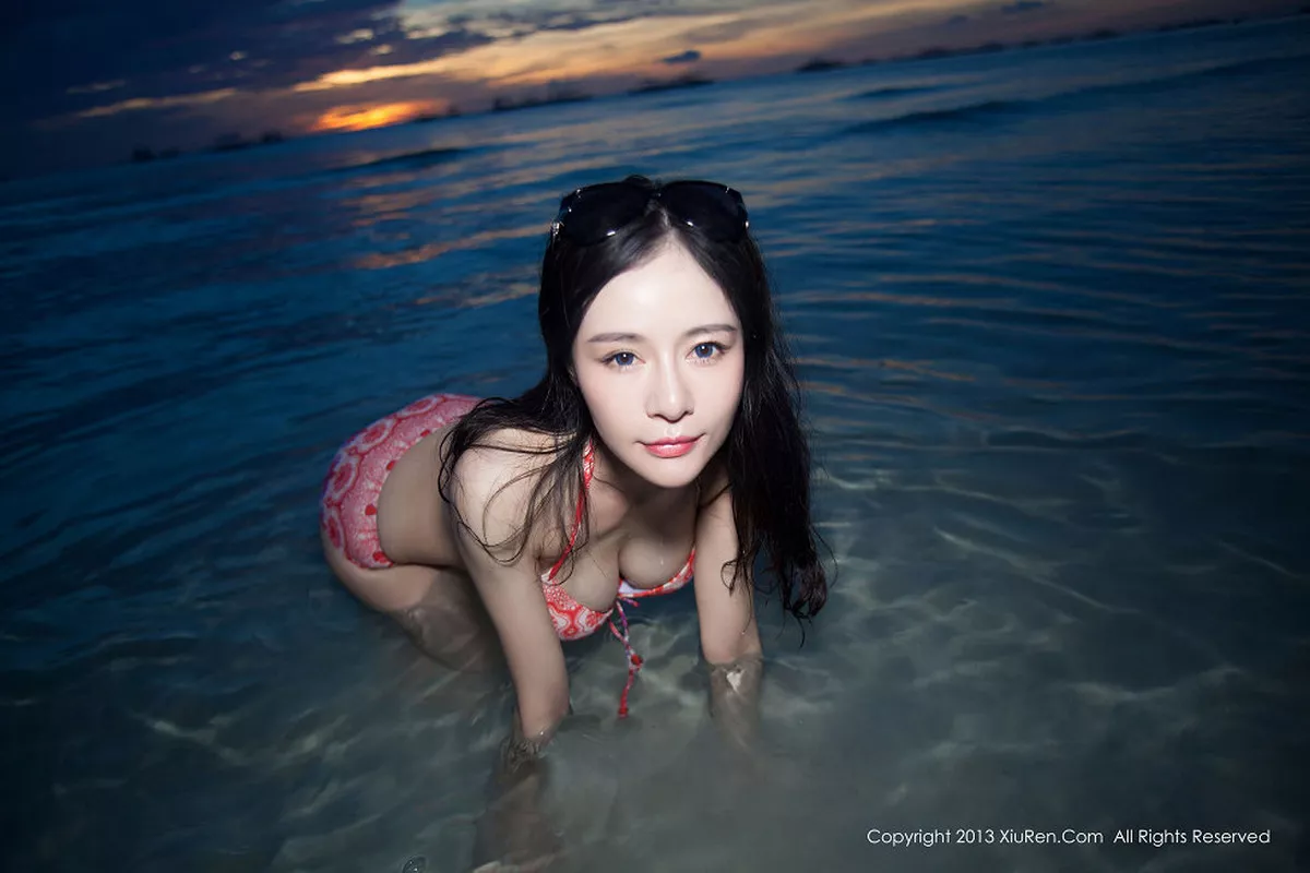 秀人集.com_[XiuRen秀人网]No.060_嫩模nancy小姿性感花色比基尼海边湿身诱惑写真75P