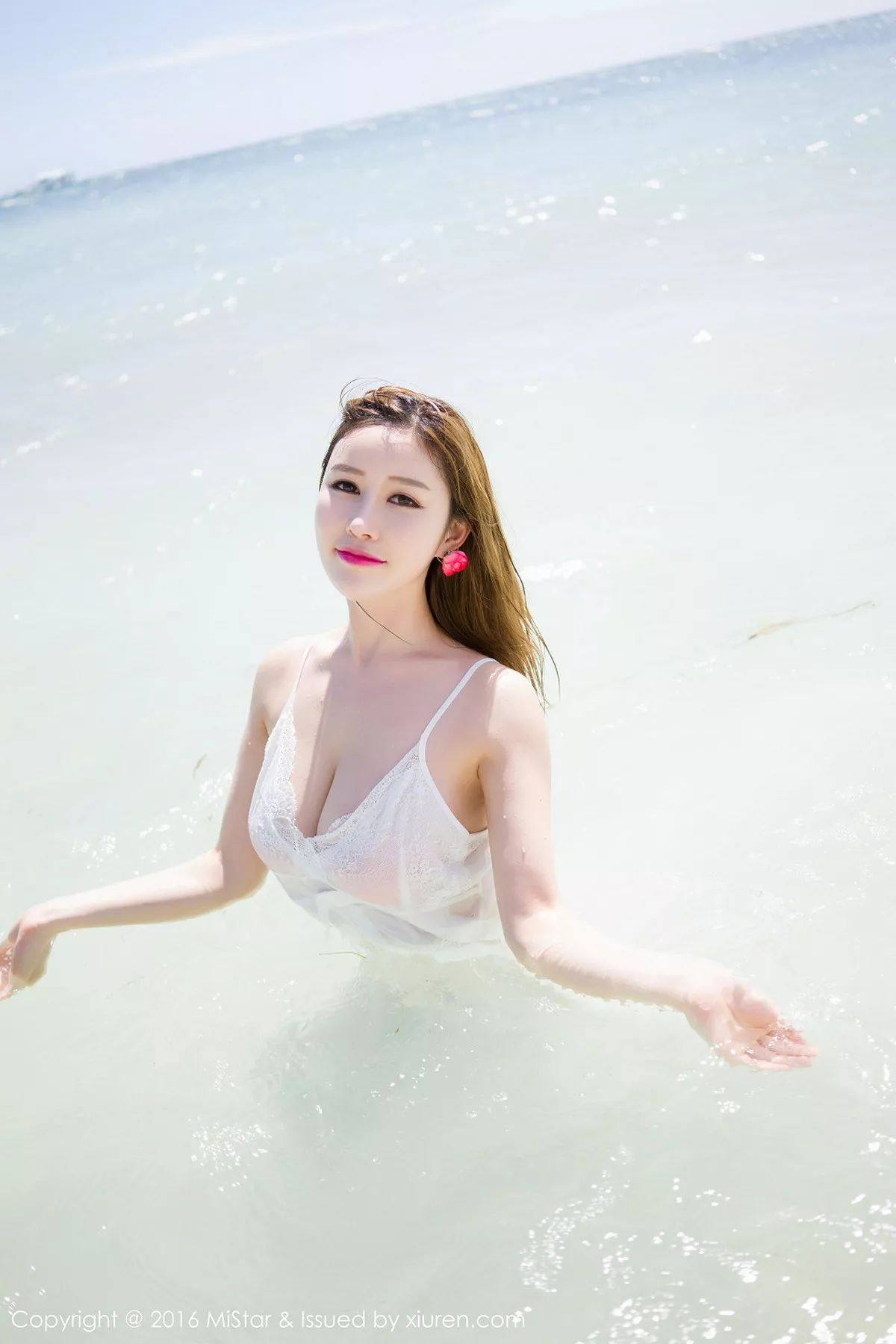 秀人集.com_[MiStar魅妍社]Vol.056_嫩模女神于姬Una薄荷岛旅拍泳池湿身豪乳诱惑写真60P