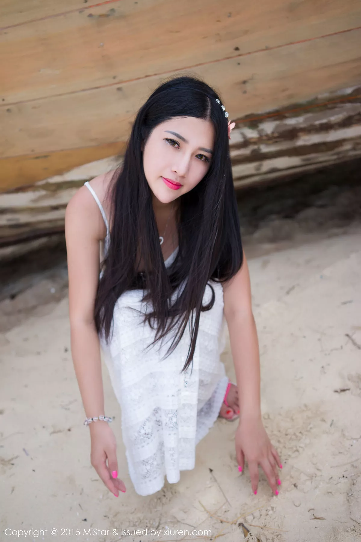 秀人集.com_[MiStar魅妍社]Vol.041_嫩模嘉嘉Tiffany普吉岛旅拍完美身材性感红唇写真50P