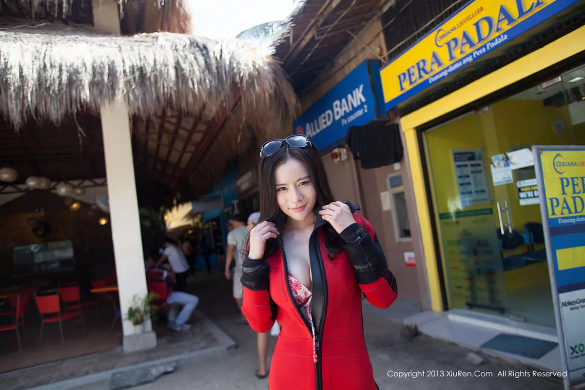 秀人集.com_[XiuRen秀人网]No.060_嫩模nancy小姿性感花色比基尼海边湿身诱惑写真75P