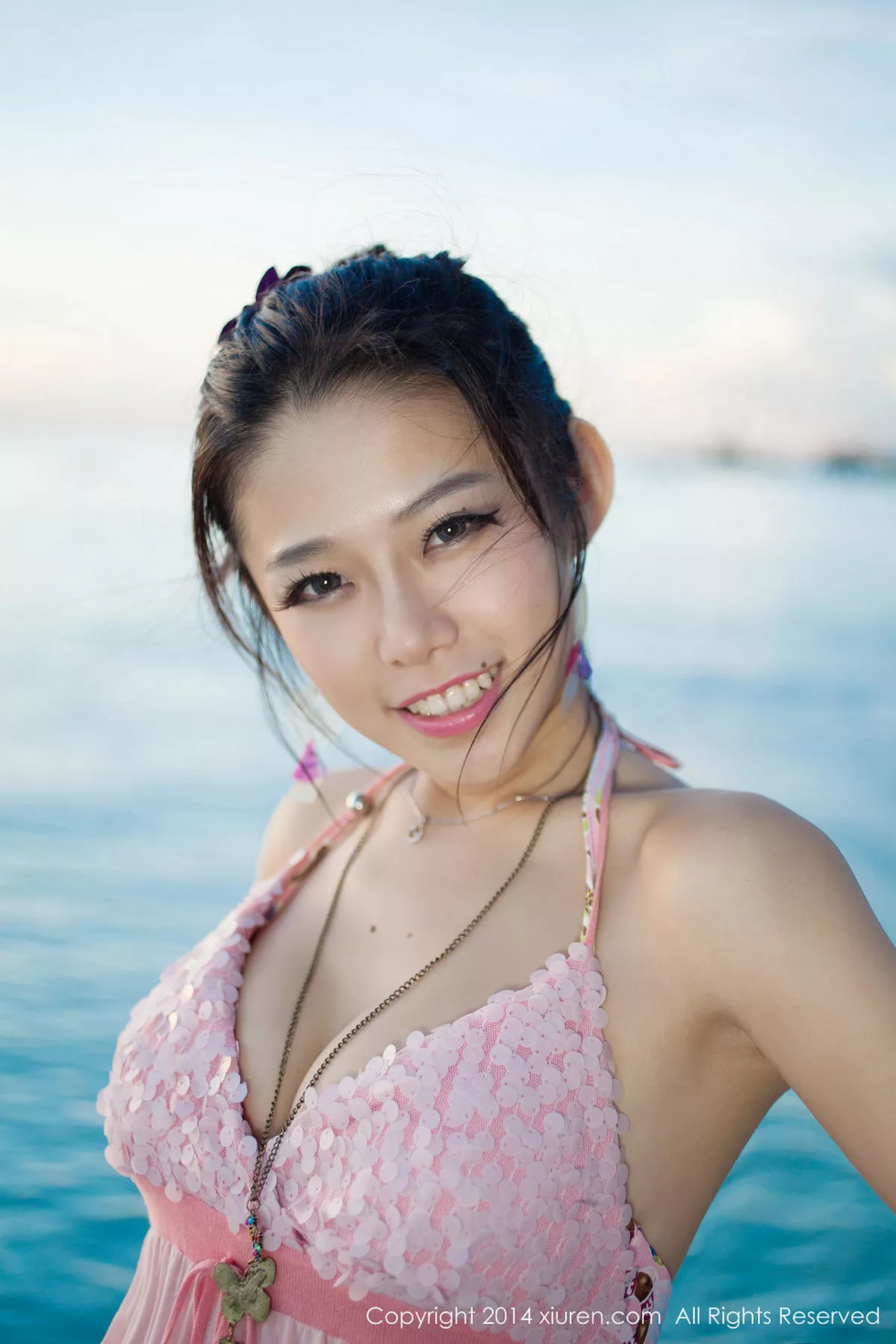 秀人集.com_[XiuRen秀人网]No.090_嫩模luvian本能半裸上身手遮双乳极致诱惑写真62P