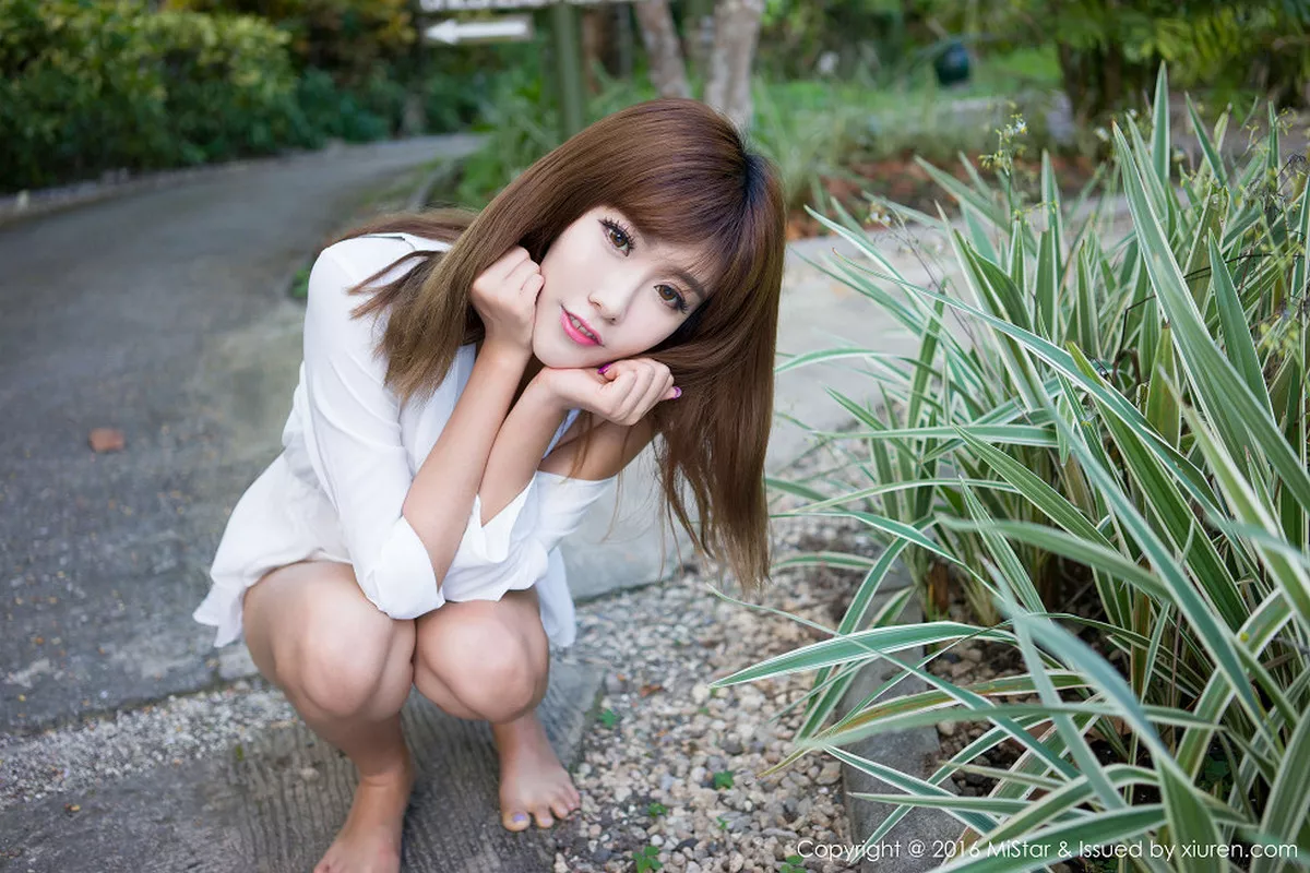 秀人集.com_[MiStar魅妍社]Vol.068_嫩模程小烦不烦薄荷岛旅拍红色比基尼完美曲线写真60P