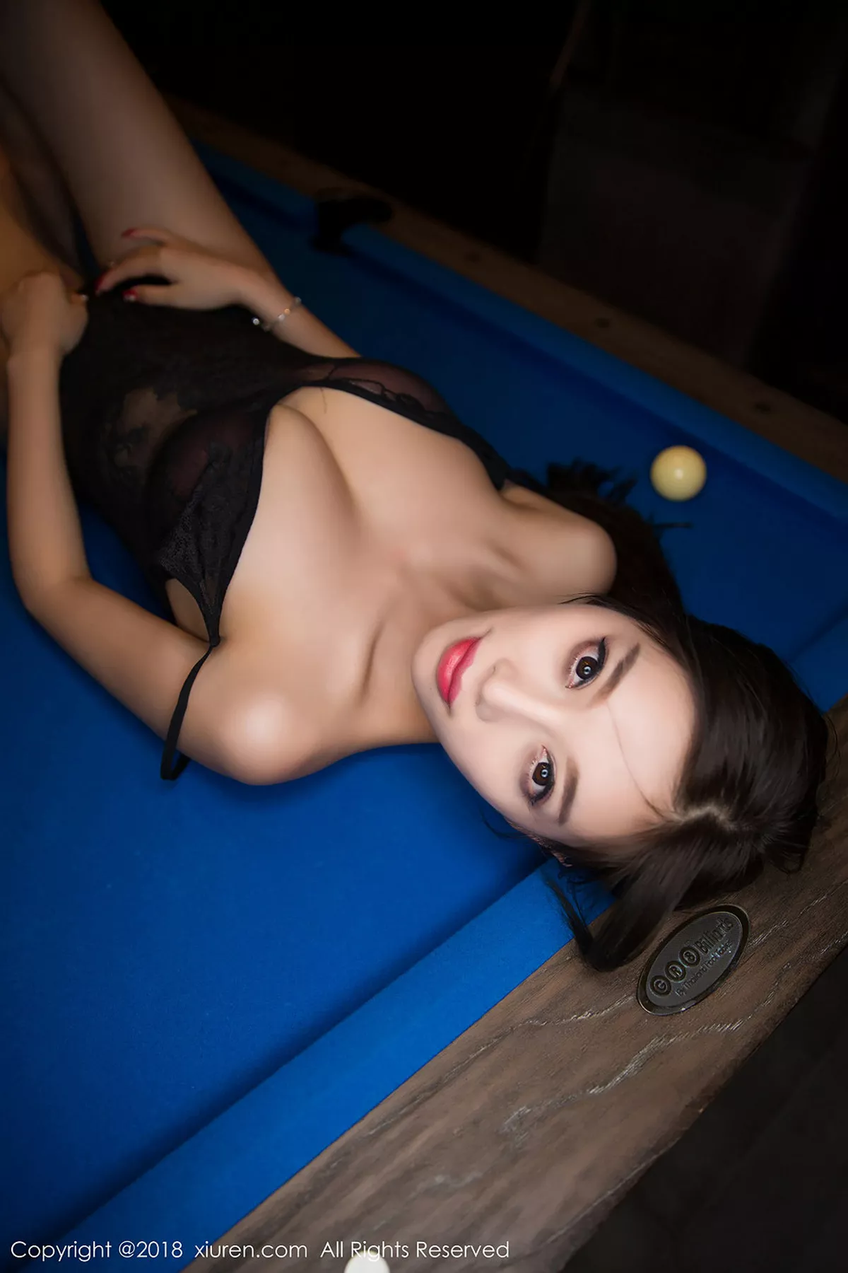 秀人集.com_[XiuRen秀人网]No.1169_女神杨晨晨sugar桌球上黑色缕空内衣露乳贴撩人诱惑写真64P