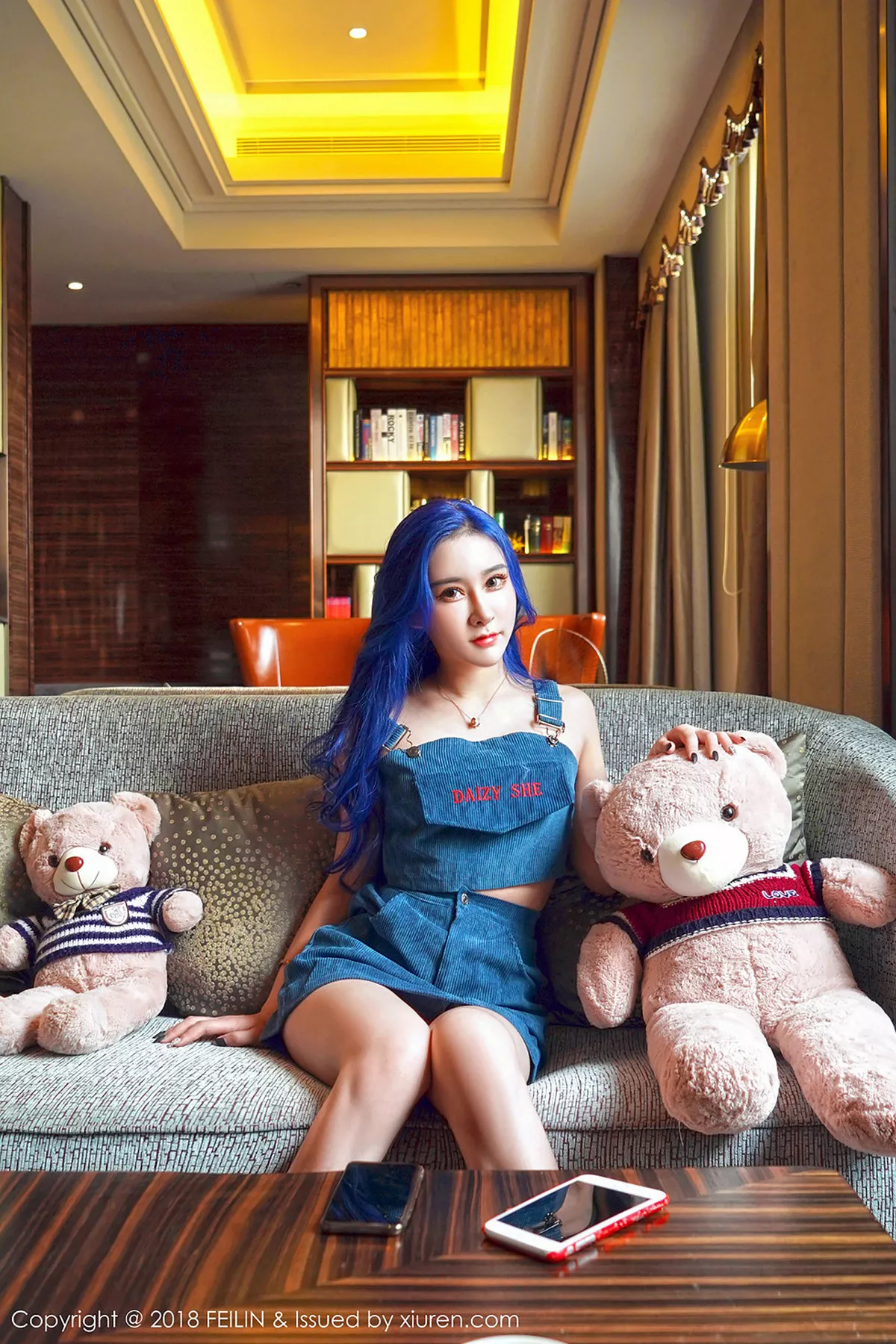 秀人集.com_[FeiLin嗲囡囡]Vol.166_嫩模喵莫儿私房全裸火辣胴体配黑色蕾丝丁字裤喷血诱惑写真38P