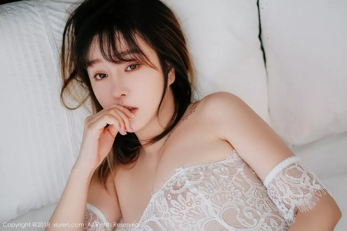 秀人集.com_[XiuRen秀人网]No.1159_女神王雨纯私房三点式内衣+白色透视蕾丝内衣撩人诱惑写真59P