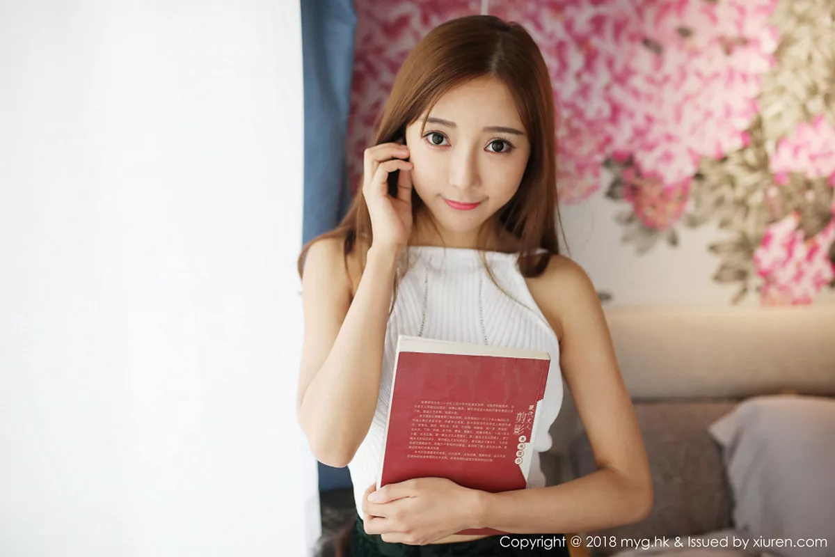 秀人集.com_[MyGirl美媛馆]Vol.312_嫩模王馨瑶yanni阳光美少女白色吊带衣配牛仔短裤性感写真47P