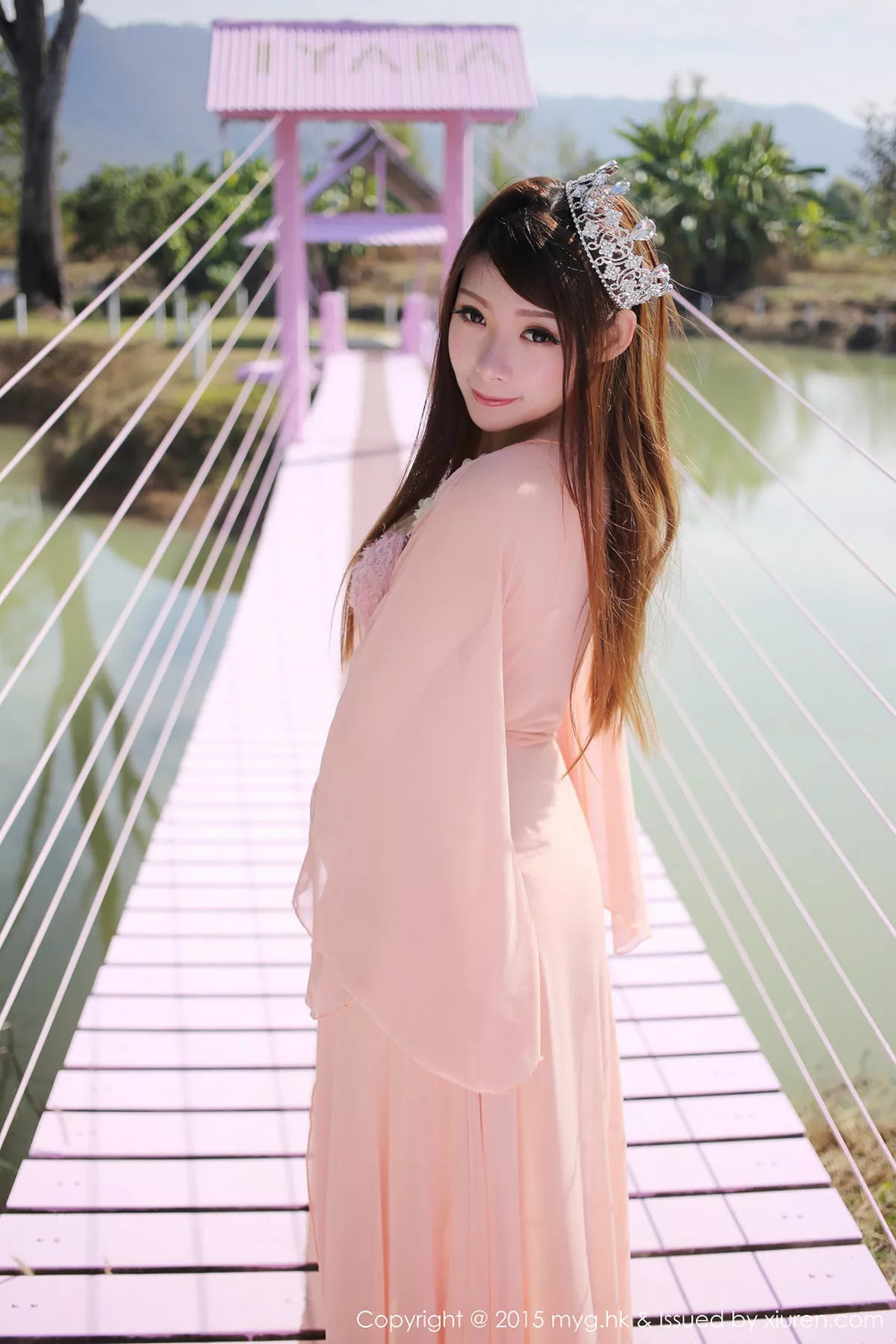 秀人集.com_[MyGirl美媛馆]Vol.094_MARA醬泰国清迈旅拍粉红薄纱性感内衣丰满美胸写真56P