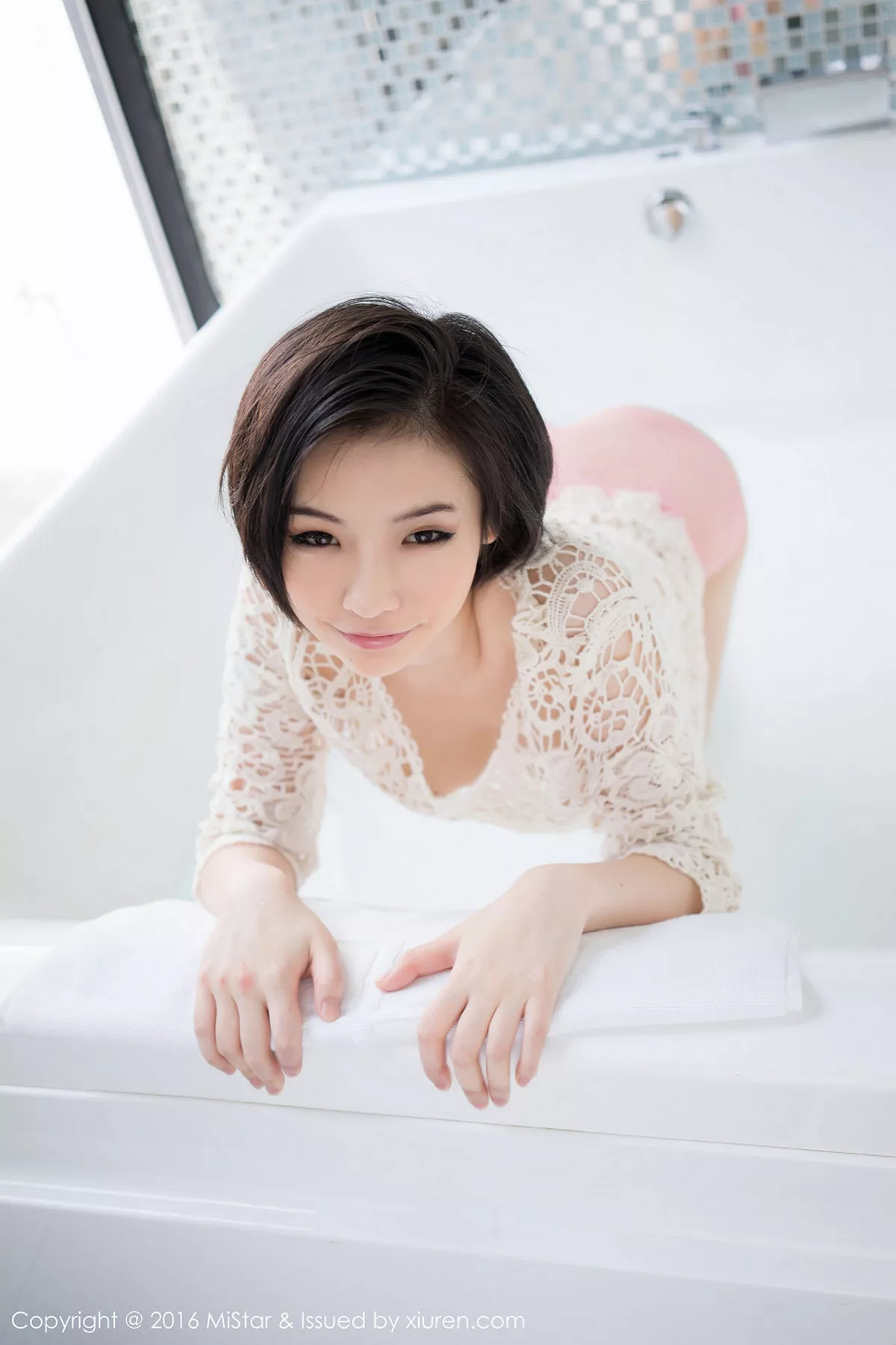 秀人集.com_[MiStar魅妍社]Vol.077_嫩模Jenny佳妮浴缸里网状上衣秀巨乳蕾丝内裤写真71P