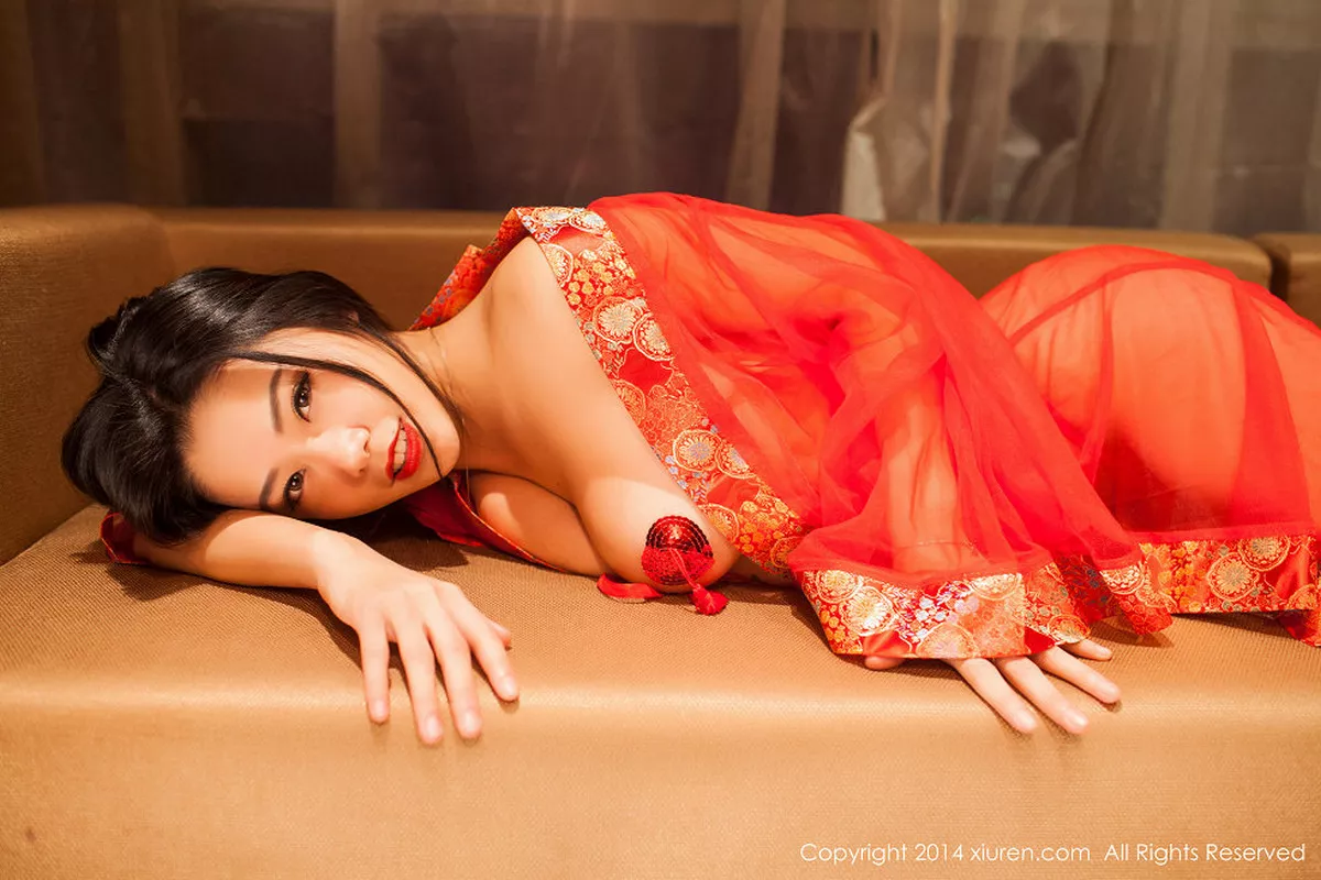 秀人集.com_[XiuRen秀人网]No.097_嫩模luvian本能大尺度血滴子遮两点极致诱惑写真57P