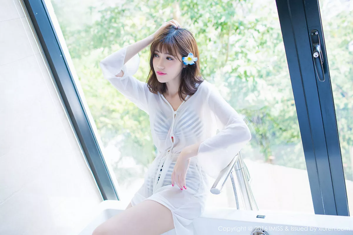 秀人集.com_[IMISS爱蜜社]Vol.083_嫩模Sandy陈天扬兰卡威旅拍性感比基尼完美身材写真51P