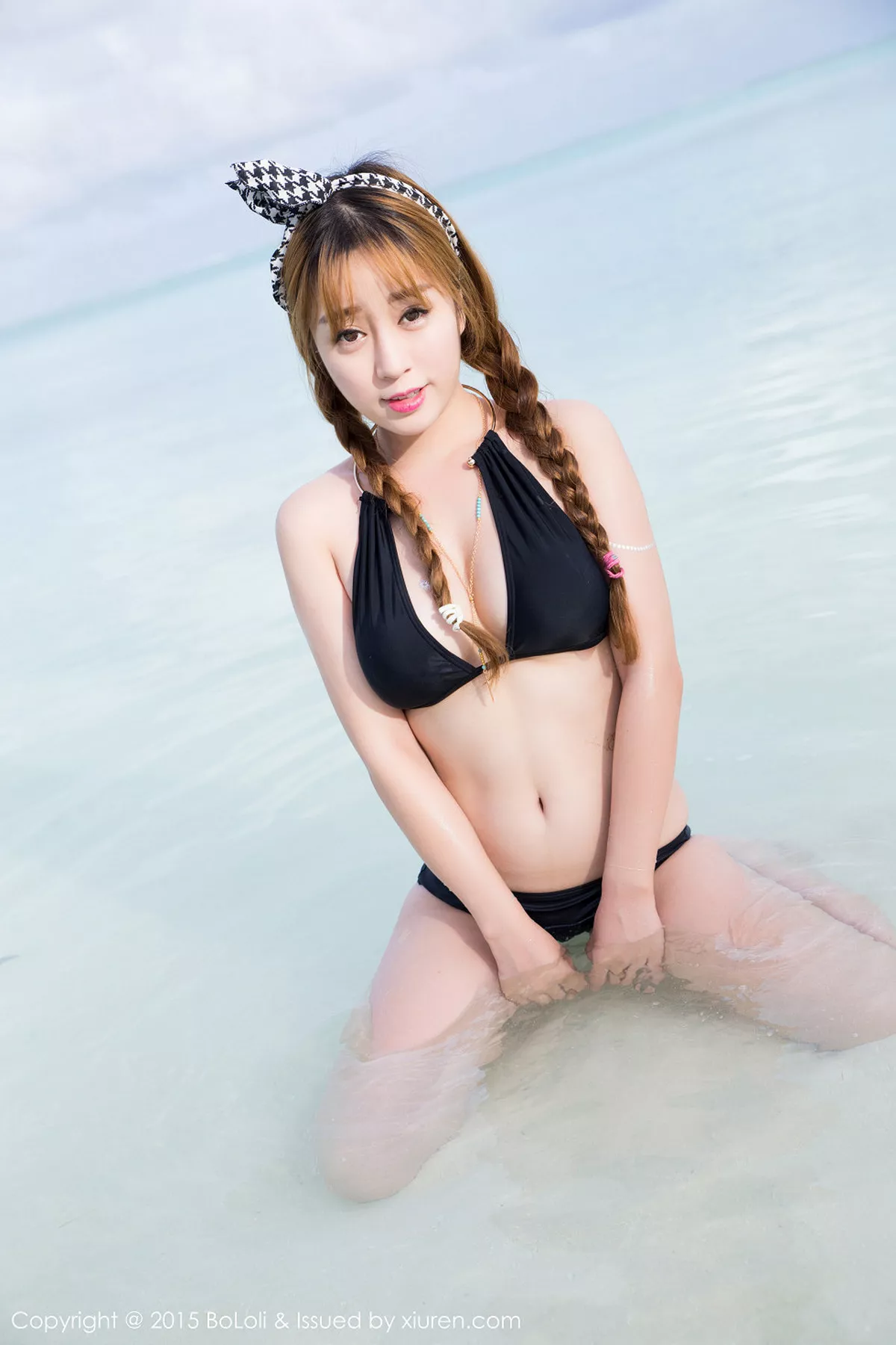 秀人集.com_[BoLoli波萝社]Vol.072_嫩模王雨纯马尔代夫旅拍性感内衣半露豪乳诱惑写真54P