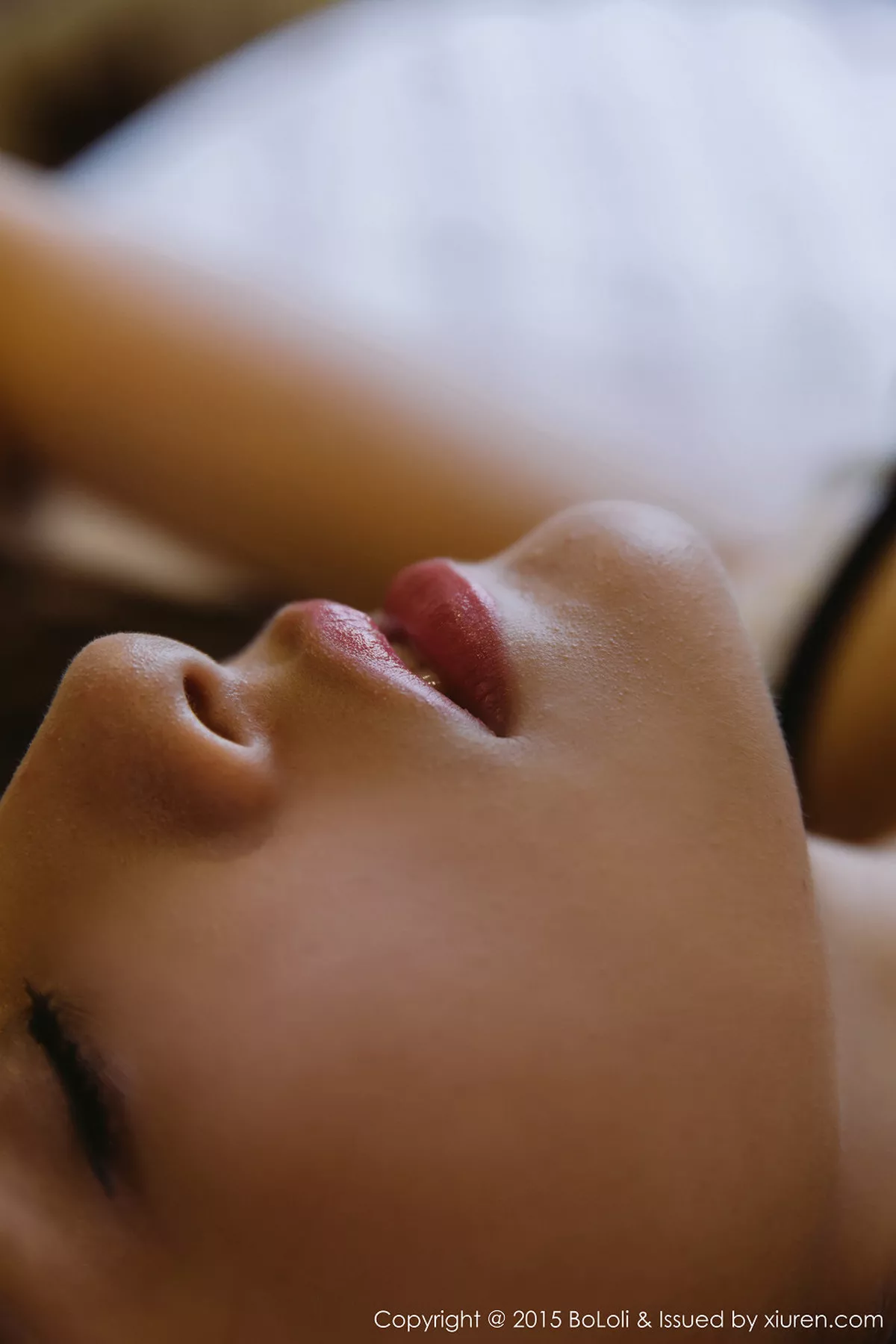 秀人集.com_[BoLoli波萝社]Vol.074_嫩模夏美酱普吉岛旅拍居家私房撩上衣露半球性感写真50P