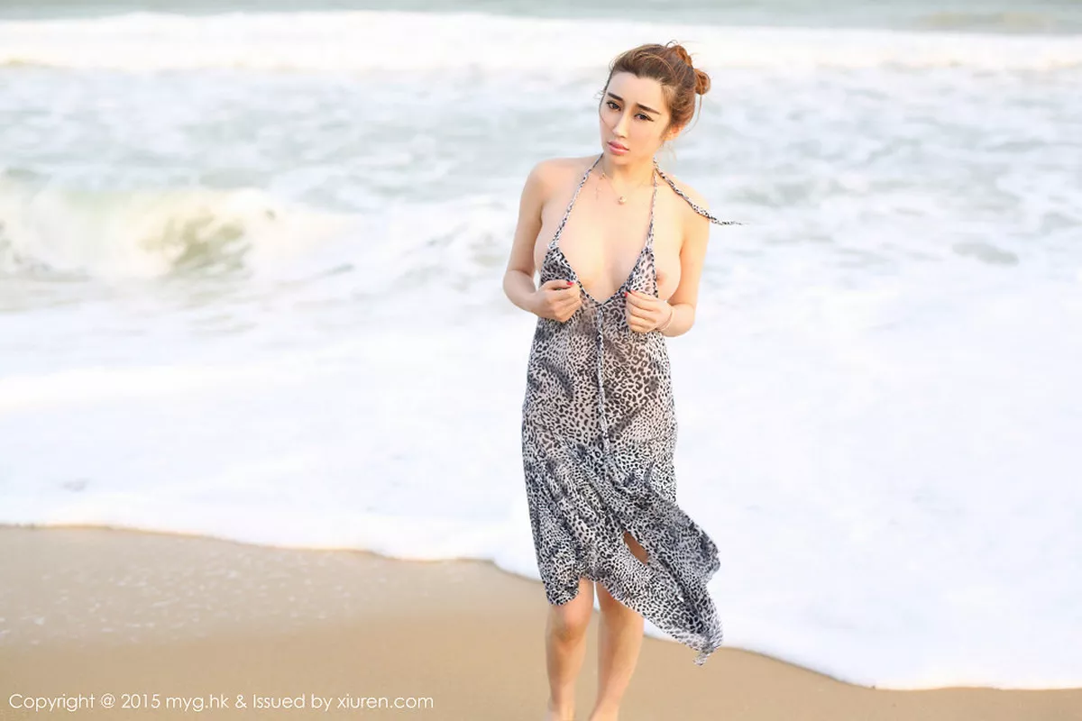 秀人集.com_[MyGirl美媛馆]Vol.089_嫩模Love陆瓷三亚旅拍海边沙滩豹纹内衣秀豪乳写真63P