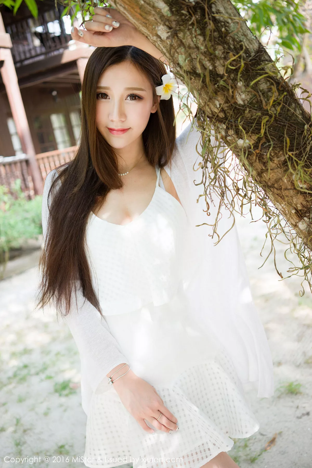 秀人集.com_[MiStar魅妍社]Vol.085_气质嫩模淼淼萌萌哒天生丽质秀色可餐清爽迷人写真40P