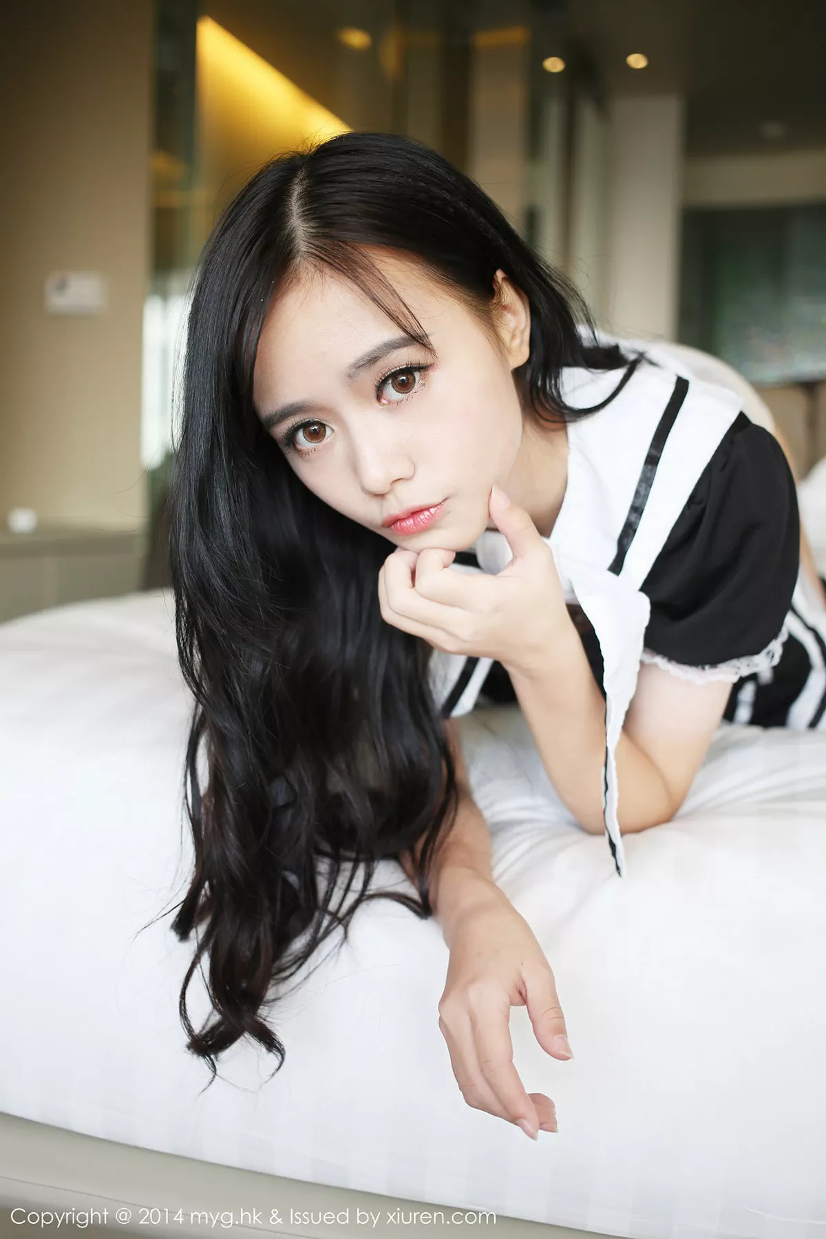 秀人集.com_[MyGirl美媛馆]Vol.086_嫩模toro羽住白色连身裙邻家女孩清新迷人写真44P