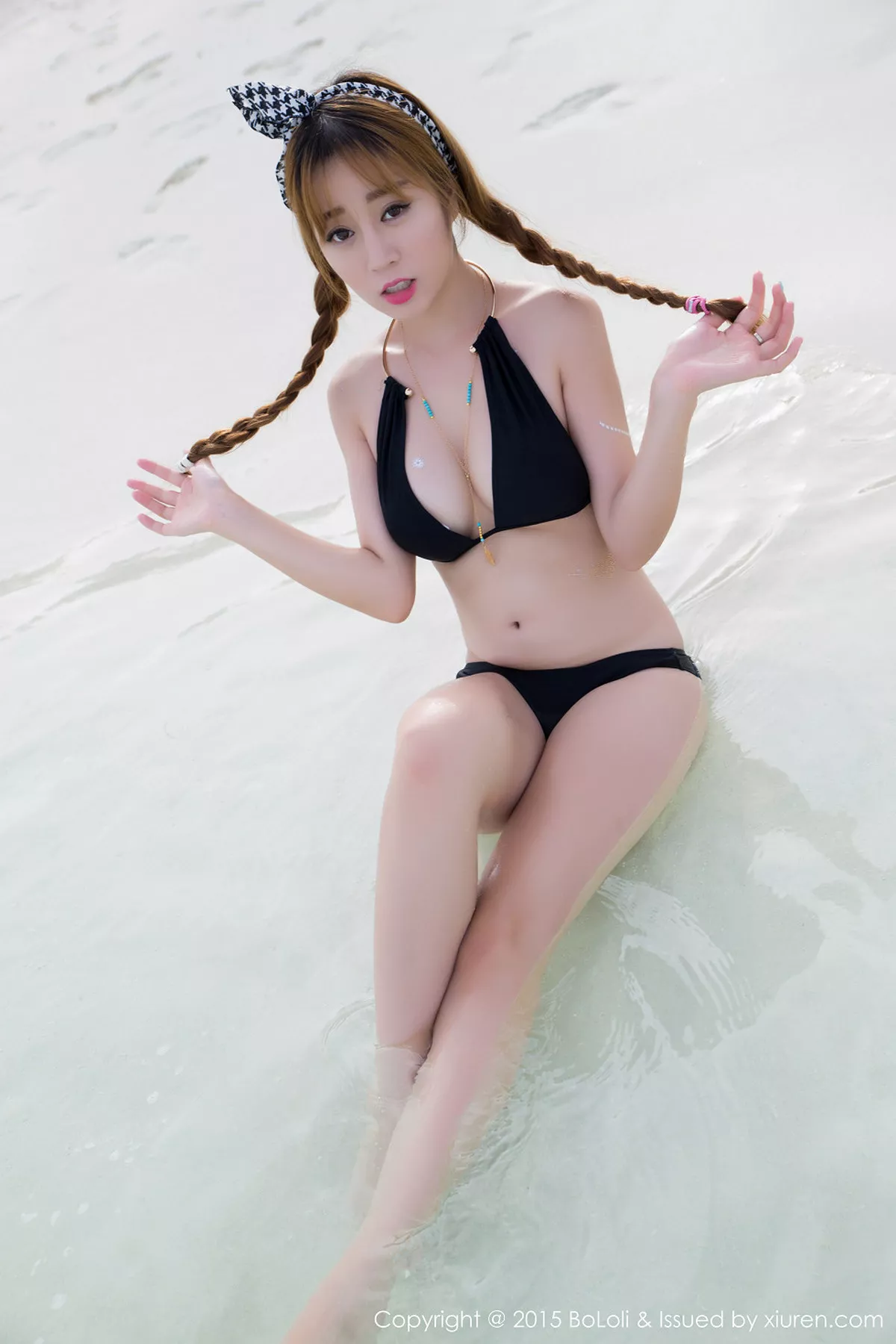 秀人集.com_[BoLoli波萝社]Vol.072_嫩模王雨纯马尔代夫旅拍性感内衣半露豪乳诱惑写真54P