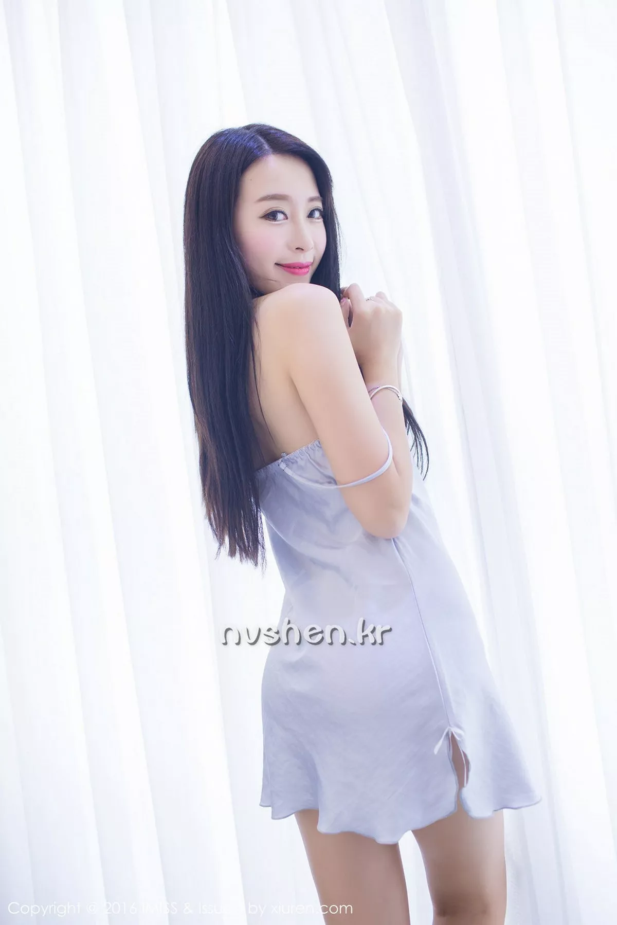 秀人集.com_[IMISS爱蜜社]Vol.137_气质美女王曼妮好Q性感内衣秀白嫩肌肤纯白诱惑写真45P