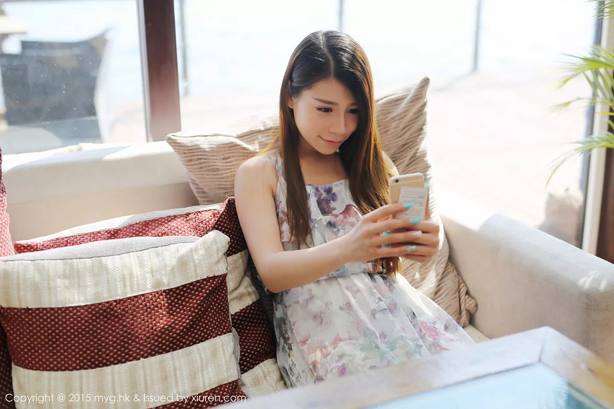 秀人集.com_[MyGirl美媛馆]Vol.106_嫩模vetiver嘉宝贝儿大理旅拍连身花长裙清新迷人写真50P