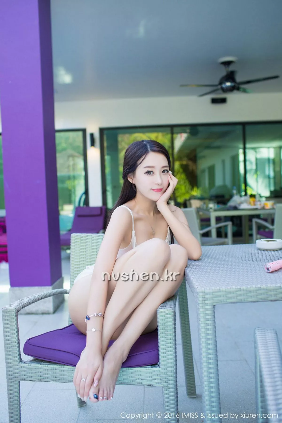 秀人集.com_[IMISS爱蜜社]Vol.141_嫩模王曼妮好Q纯白吊带薄纱透视秀美胸靓丽迷人写真40P