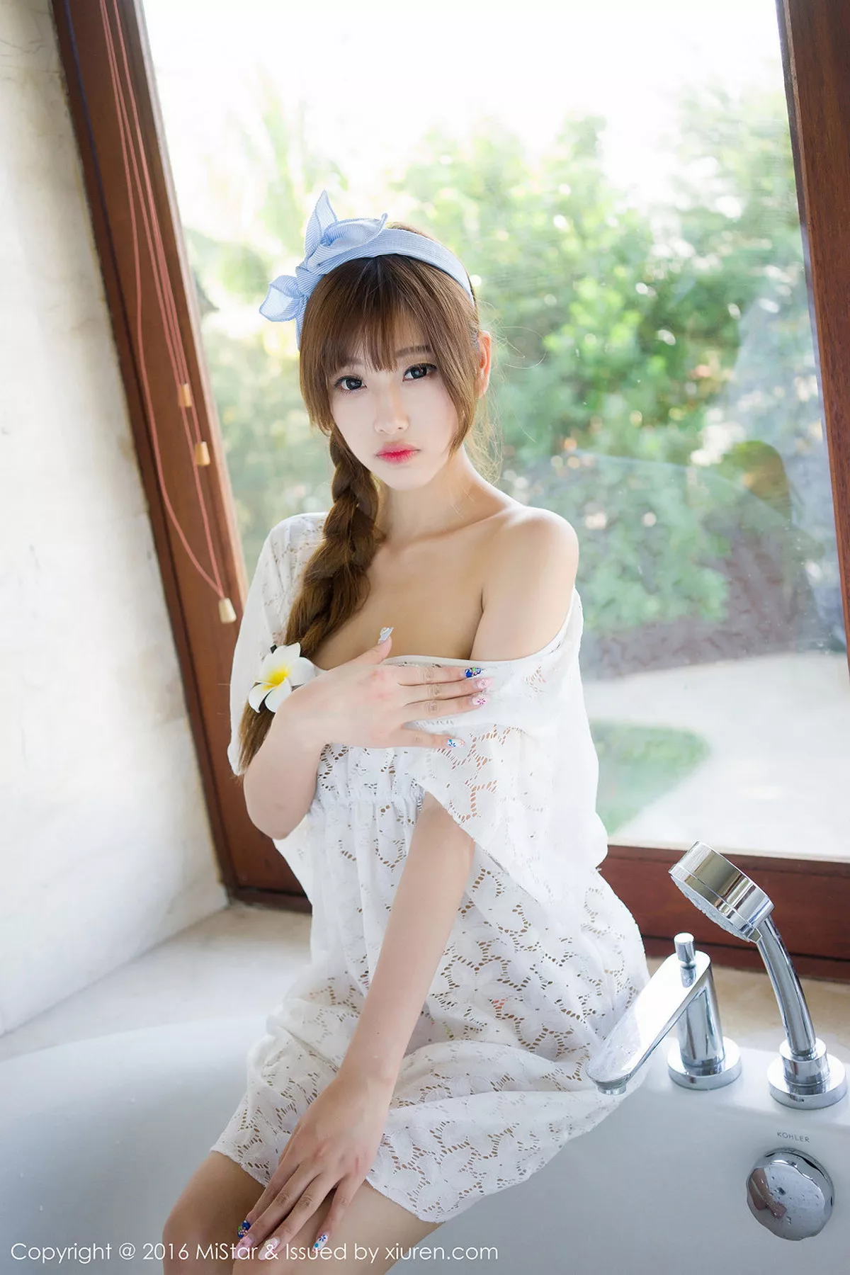 秀人集.com_[MiStar魅妍社]Vol.104_嫩模Sugar小甜心CC巴厘岛旅拍性感内衣秀翘臀写真55P