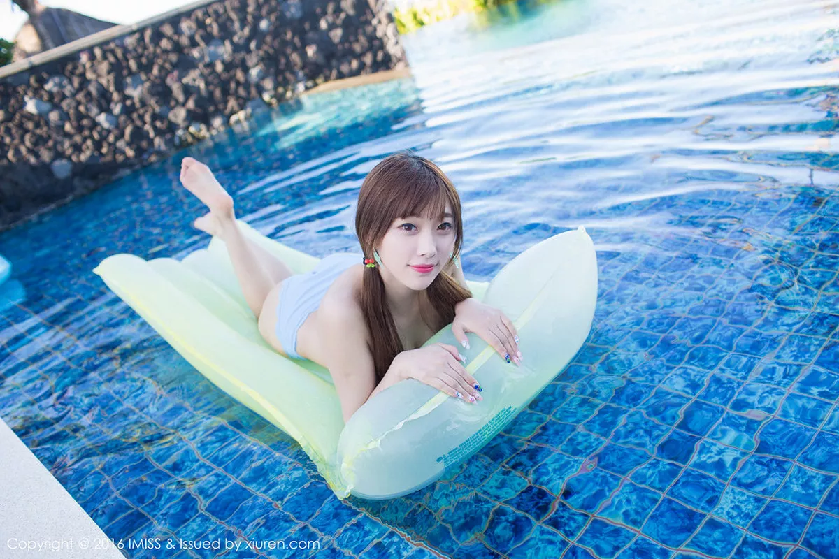 秀人集.com_[IMISS爱蜜社]Vol.121_Sugar小甜心CC巴厘岛旅拍第三套丁字裤美臀诱惑写真58P