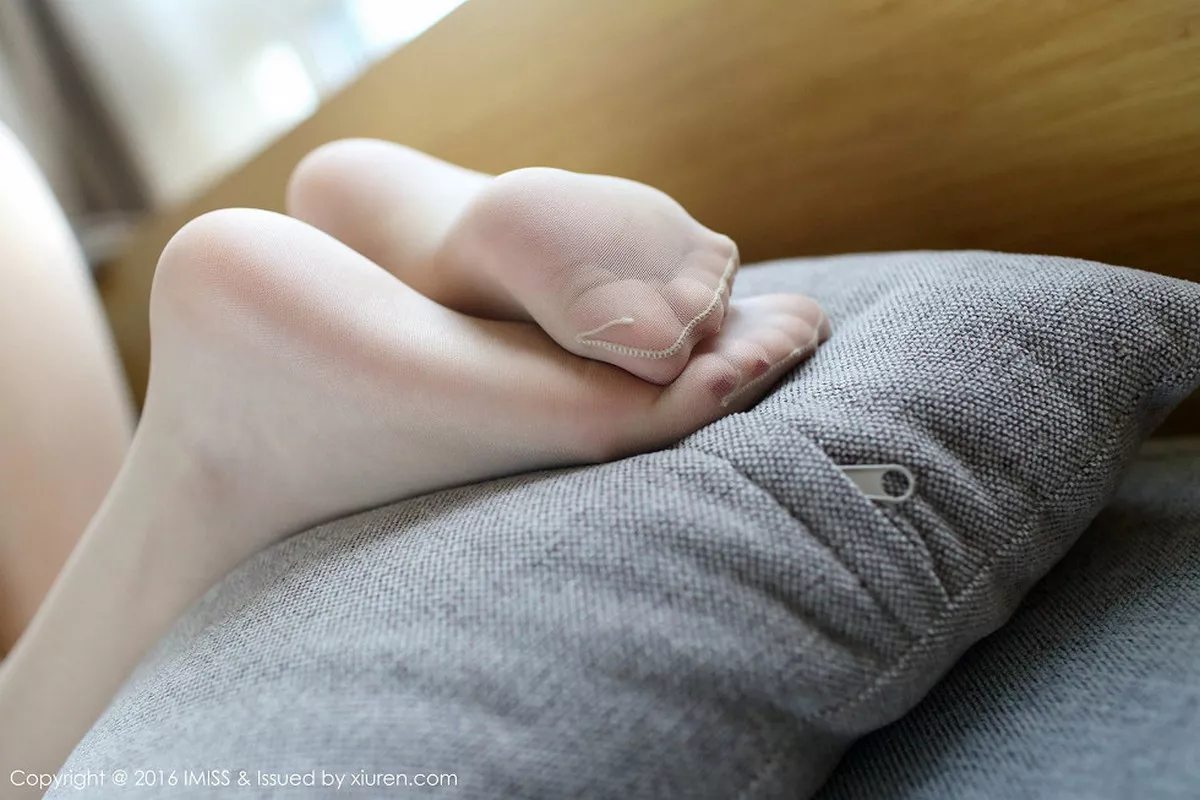 秀人集.com_[IMISS爱蜜社]Vol.123_嫩模Winki丝姬真空肉丝裤袜性感美腿完美诱惑写真113P