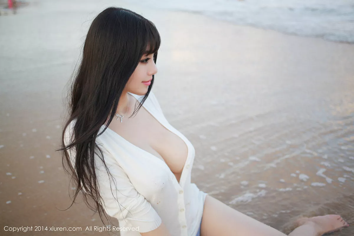 秀人集.com_[XiuRen秀人网]No.150_嫩模Barbie可儿三亚旅拍沙滩边性感内衣豪乳诱惑写真54P