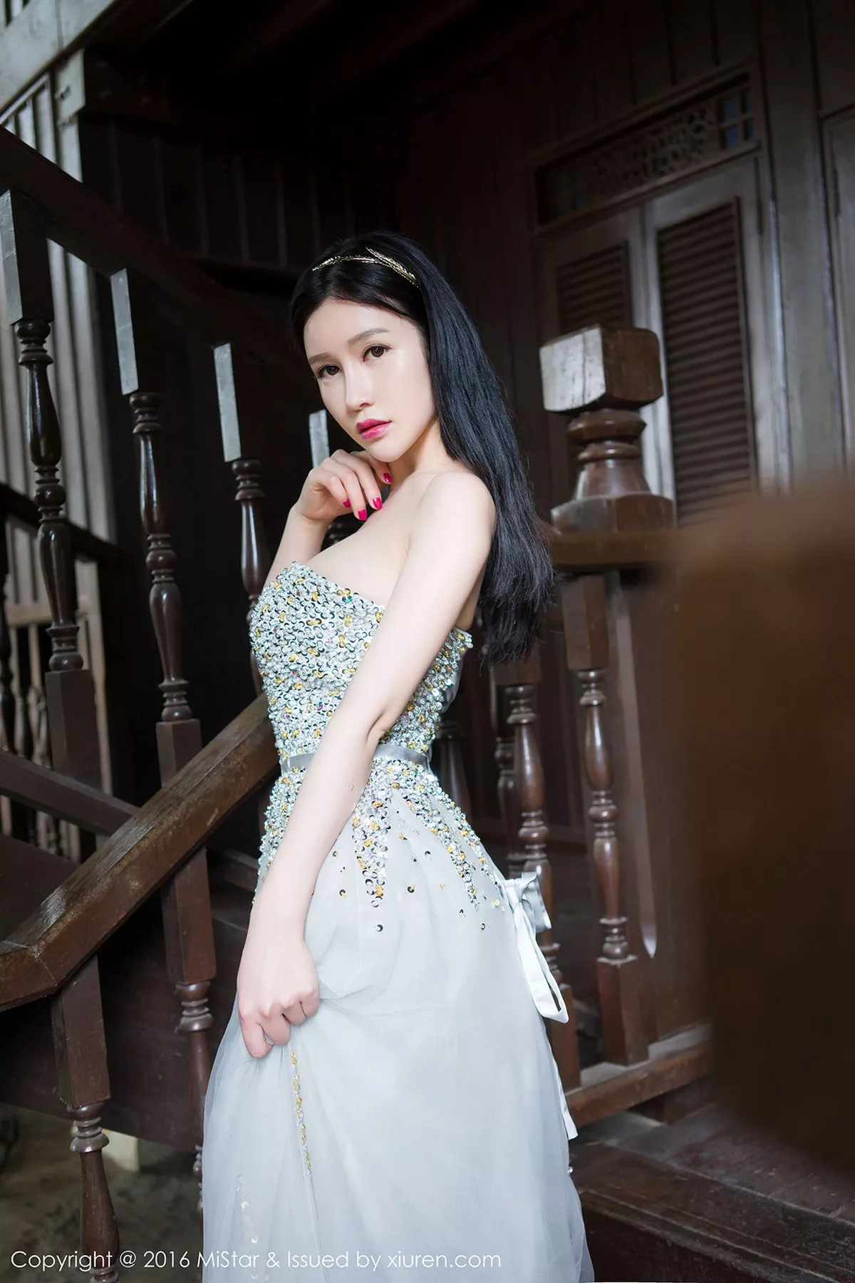 秀人集.com_[MiStar魅妍社]Vol.106_于姬Una兰卡威旅拍海边沙滩白色薄纱裙秀豪乳写真50P