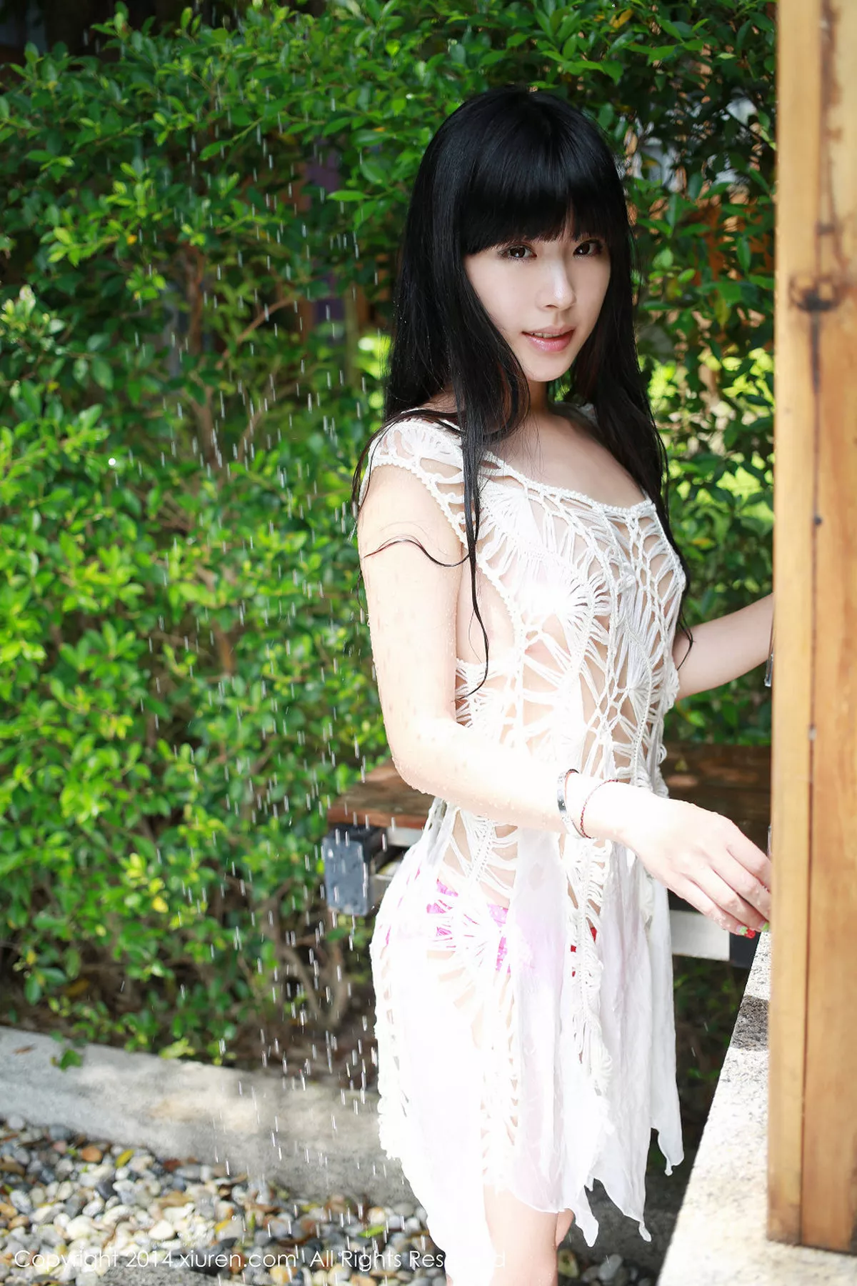 秀人集.com_[XiuRen秀人网]No.183_平面模特刘雪妮verna泰国旅拍红色圆点比基尼性感写真62P