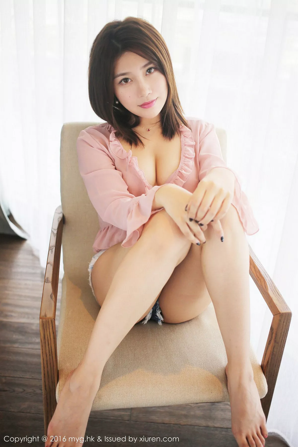 秀人集.com_[MyGirl美媛馆]Vol.223_嫩模许诺Sabrina牛仔热裤性感内衣楚楚可人迷人写真53P