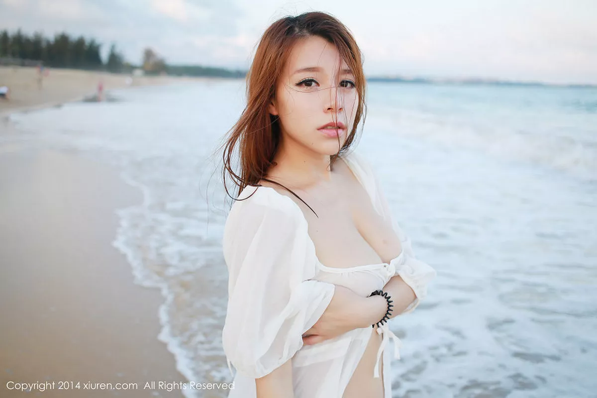 秀人集.com_[XiuRen秀人网]No.165_嫩模vetiver嘉宝贝儿三亚旅拍海边风情性感比基尼写真36P