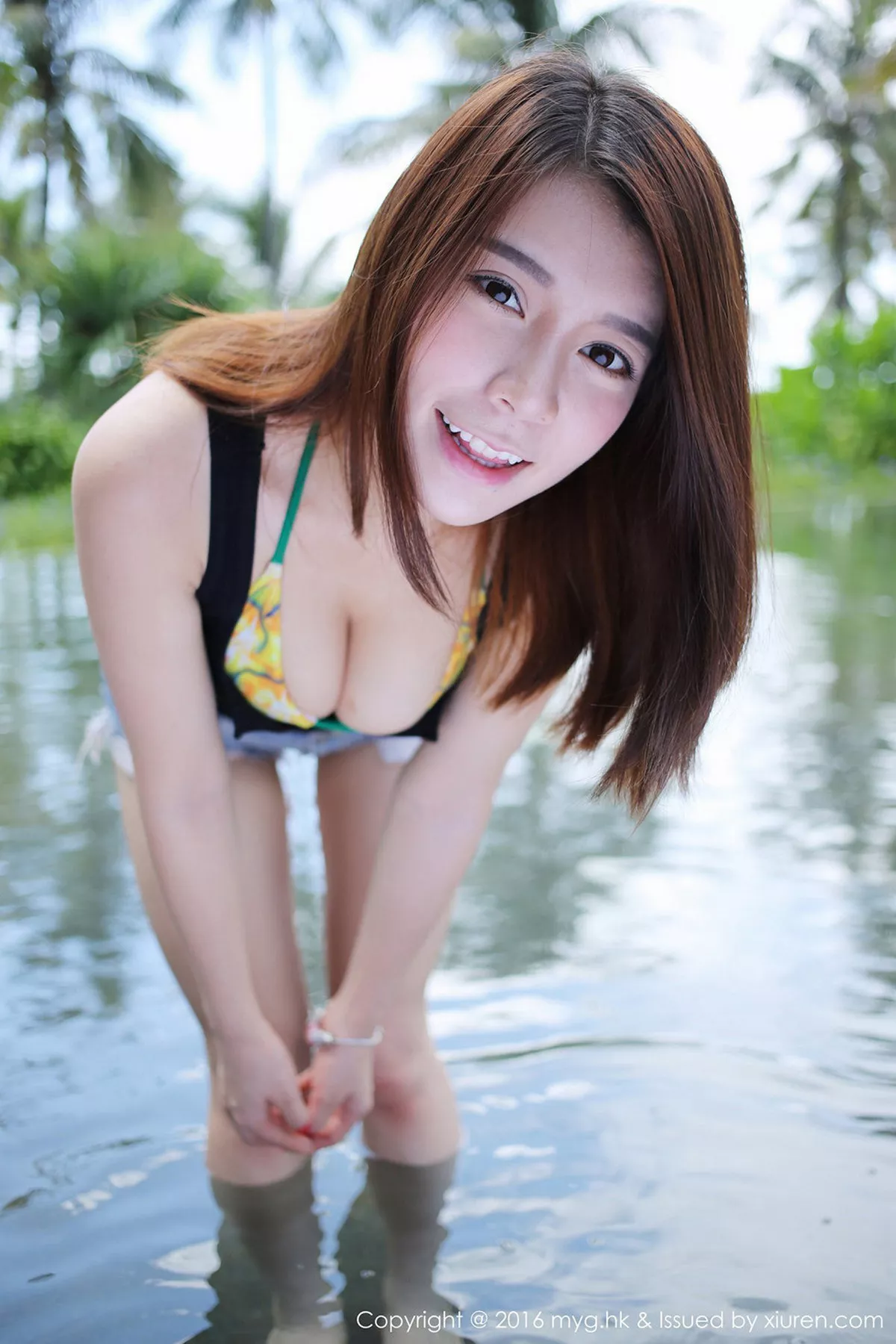 秀人集.com_[MyGirl美媛馆]Vol.227_嫩模vetiver嘉宝贝儿三亚旅拍完美身材秀傲人双乳写真77P