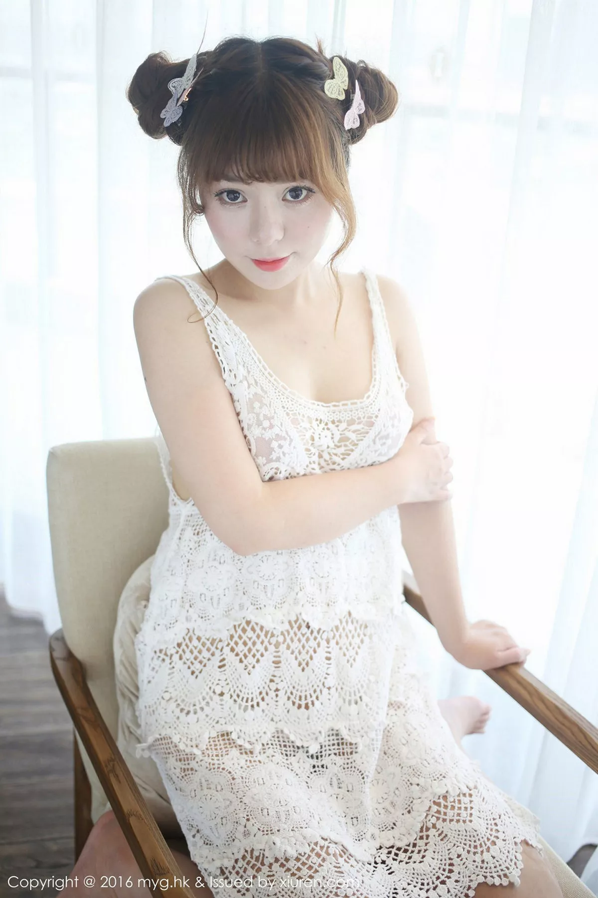 秀人集.com_[MyGirl美媛馆]Vol.225_嫩模粉芭比VV三亚旅拍性感粉红内衣秀豪乳美臀诱惑写真52P