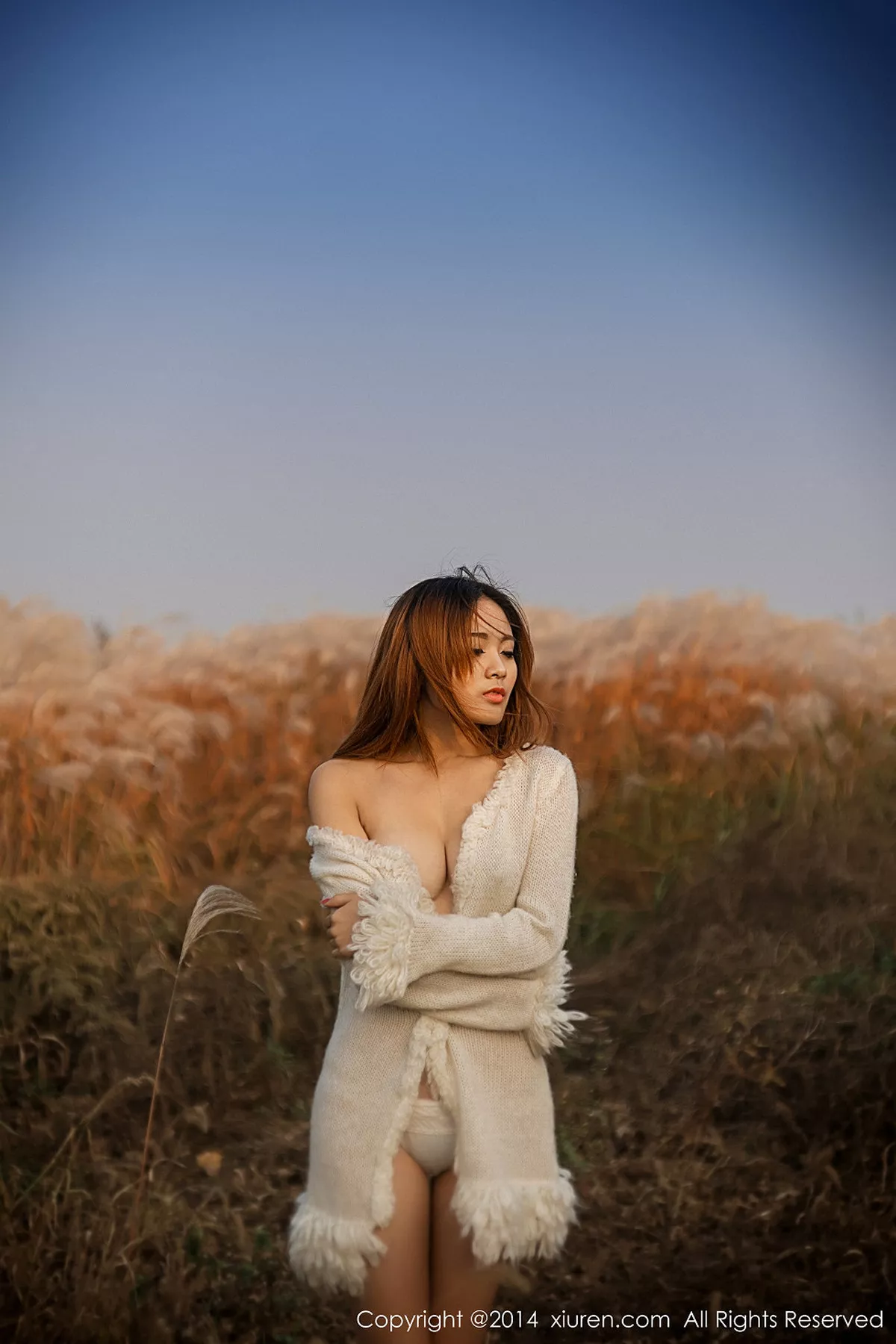 秀人集.com_[XiuRen秀人网]No.211_嫩模YOYO苏小苏浴缸里全裸玫瑰花瓣浴香艳火辣诱惑写真56P