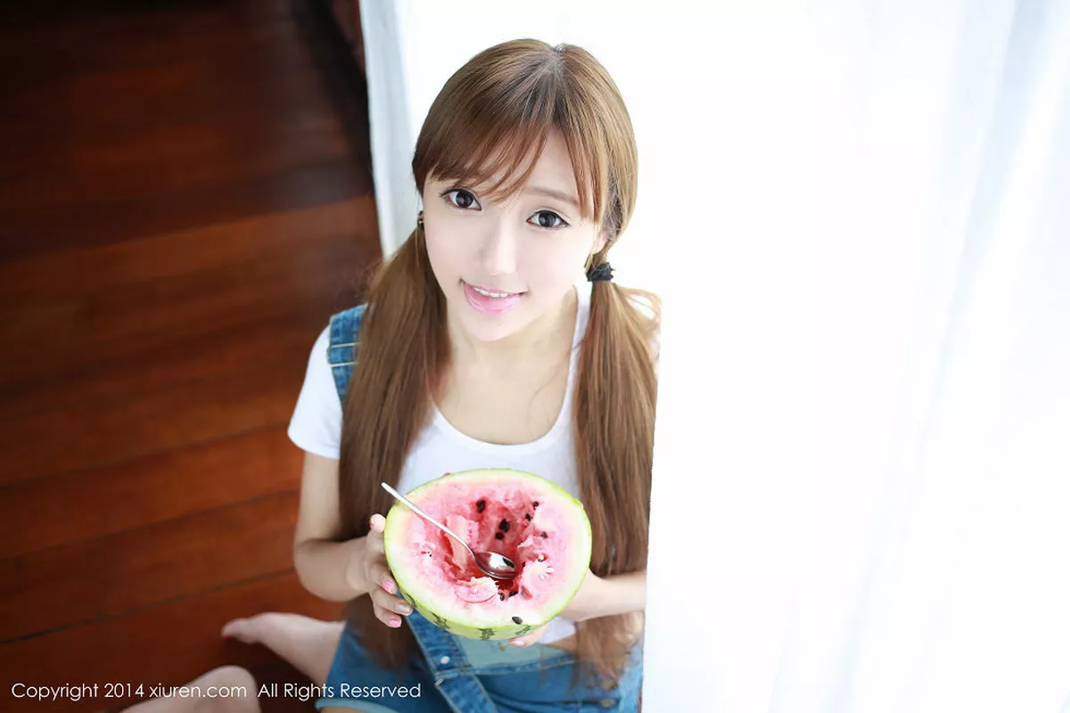 秀人集.com_[XiuRen秀人网]No.162_嫩模王馨瑶yanni三亚旅拍性感内衣系列纯美迷人写真48P