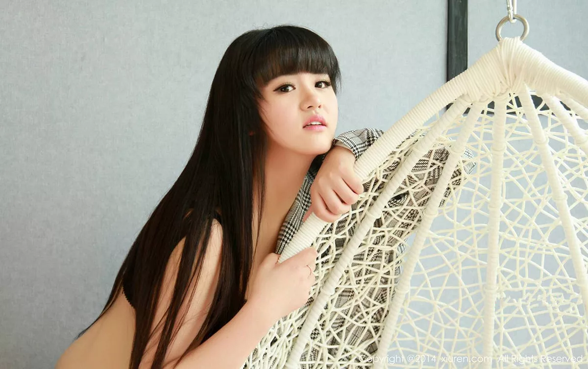 秀人集.com_[XiuRen秀人网]No.261_90后美女模特旭儿F罩杯丰满美胸性感内衣系列写真80P